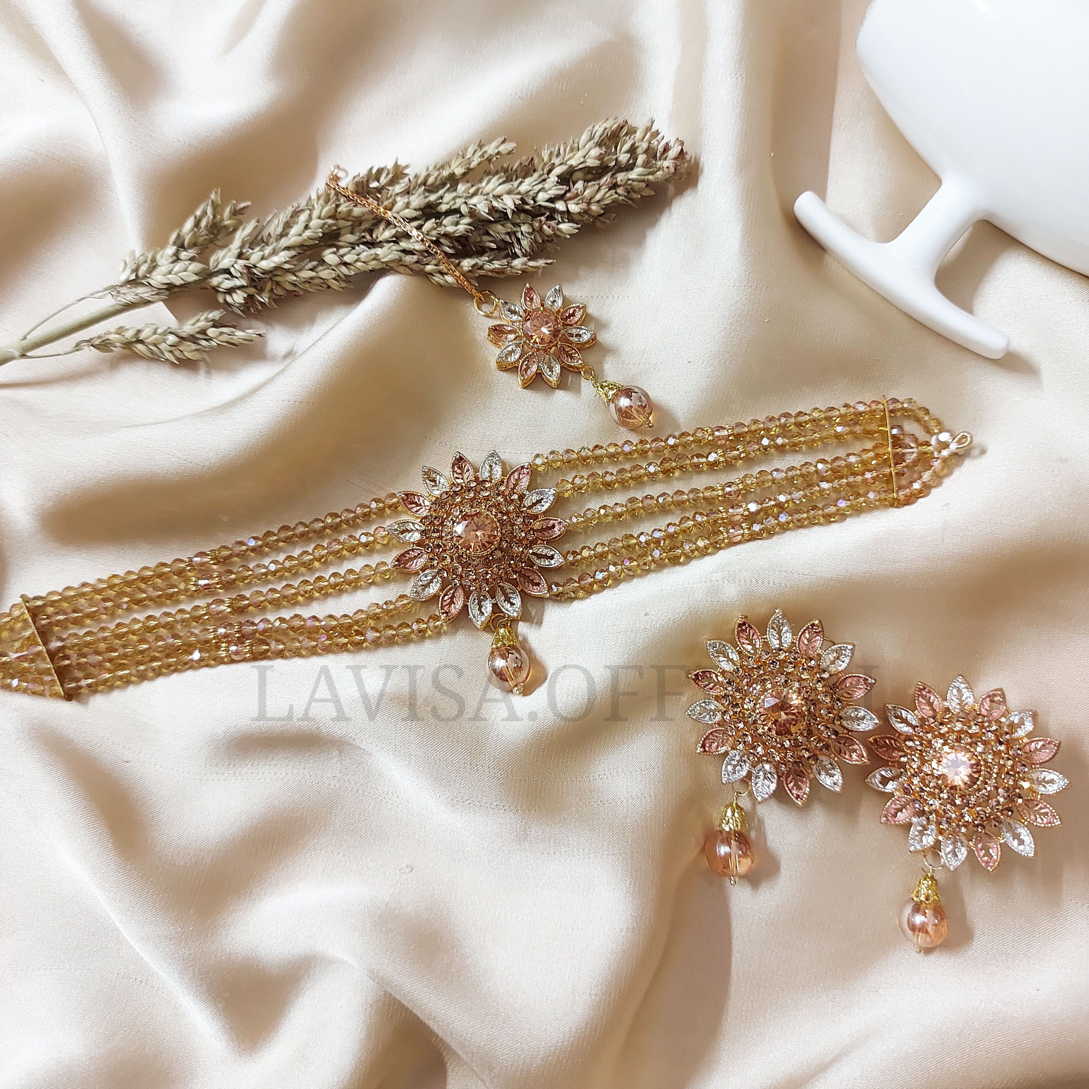 Elegant Floral Jewelry Set