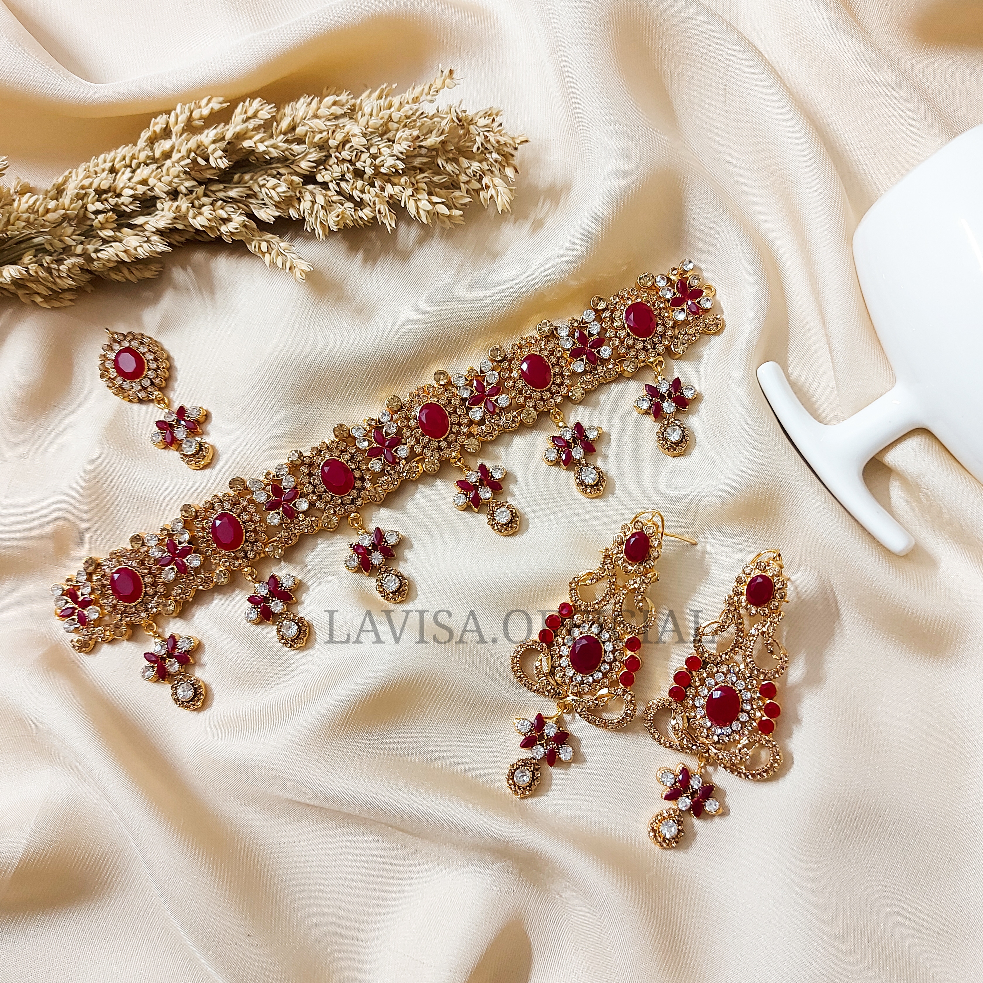 Traditional Jewelry Set