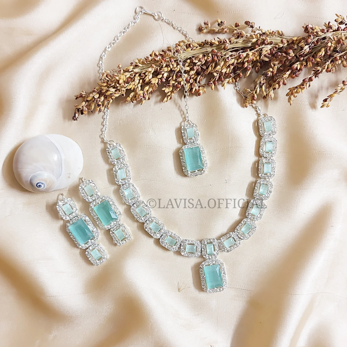 Zircon necklace set