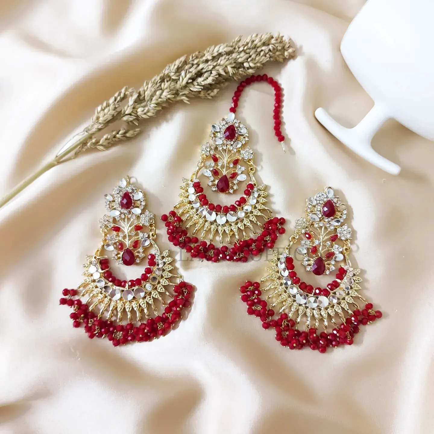 Kundan Earring & Tika