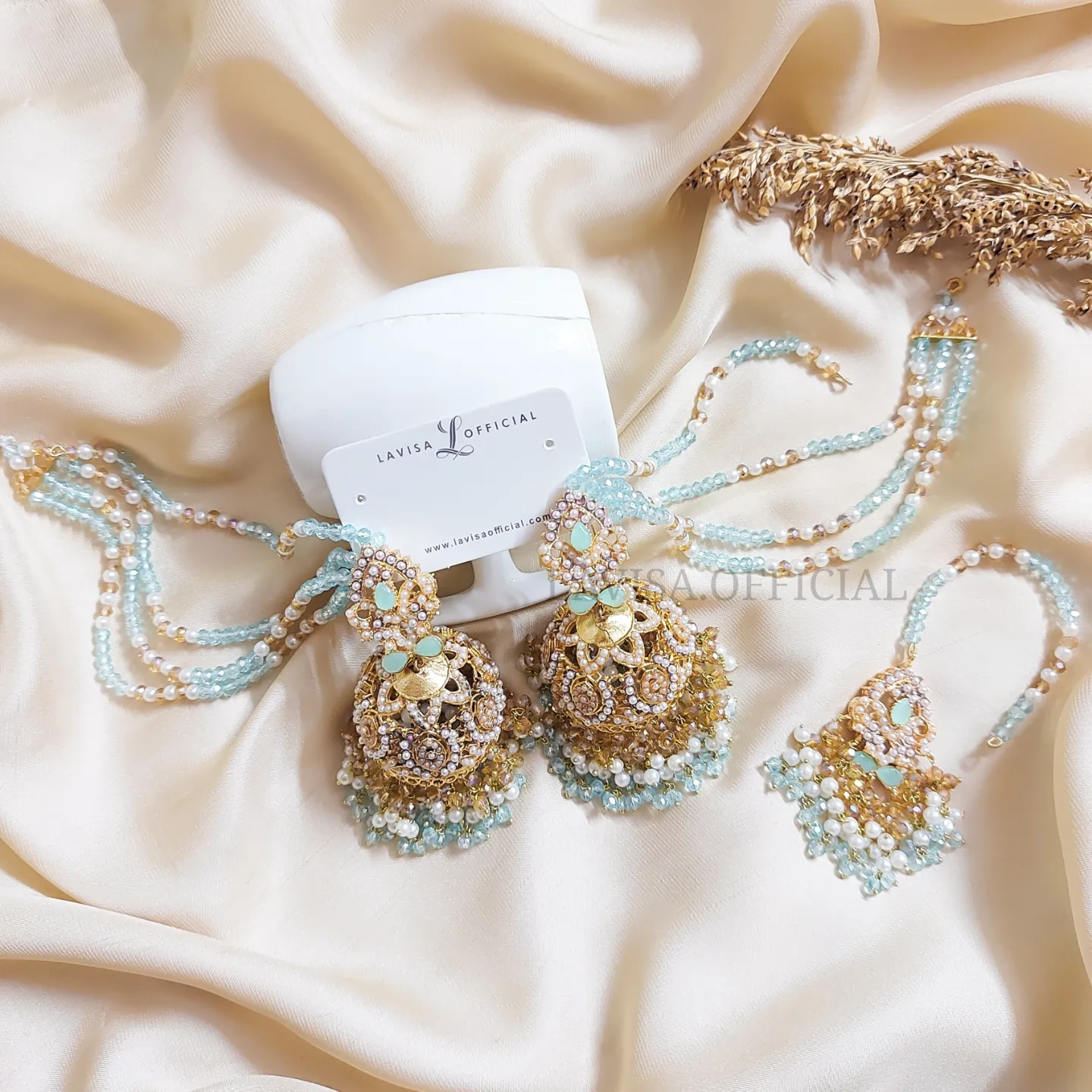 Khnadni Jhumka and Binda