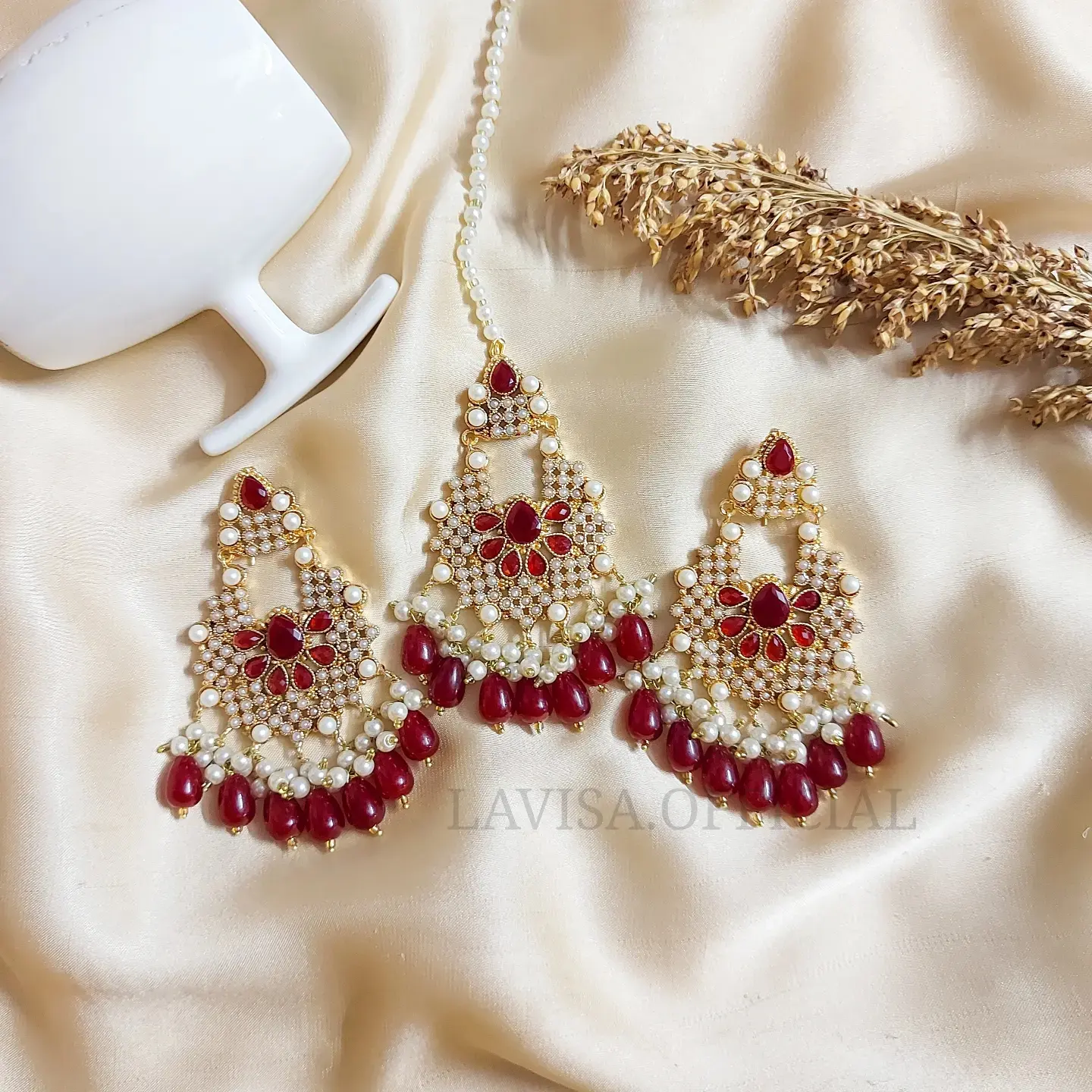 Gold Plated Set of Earrings & Tika
