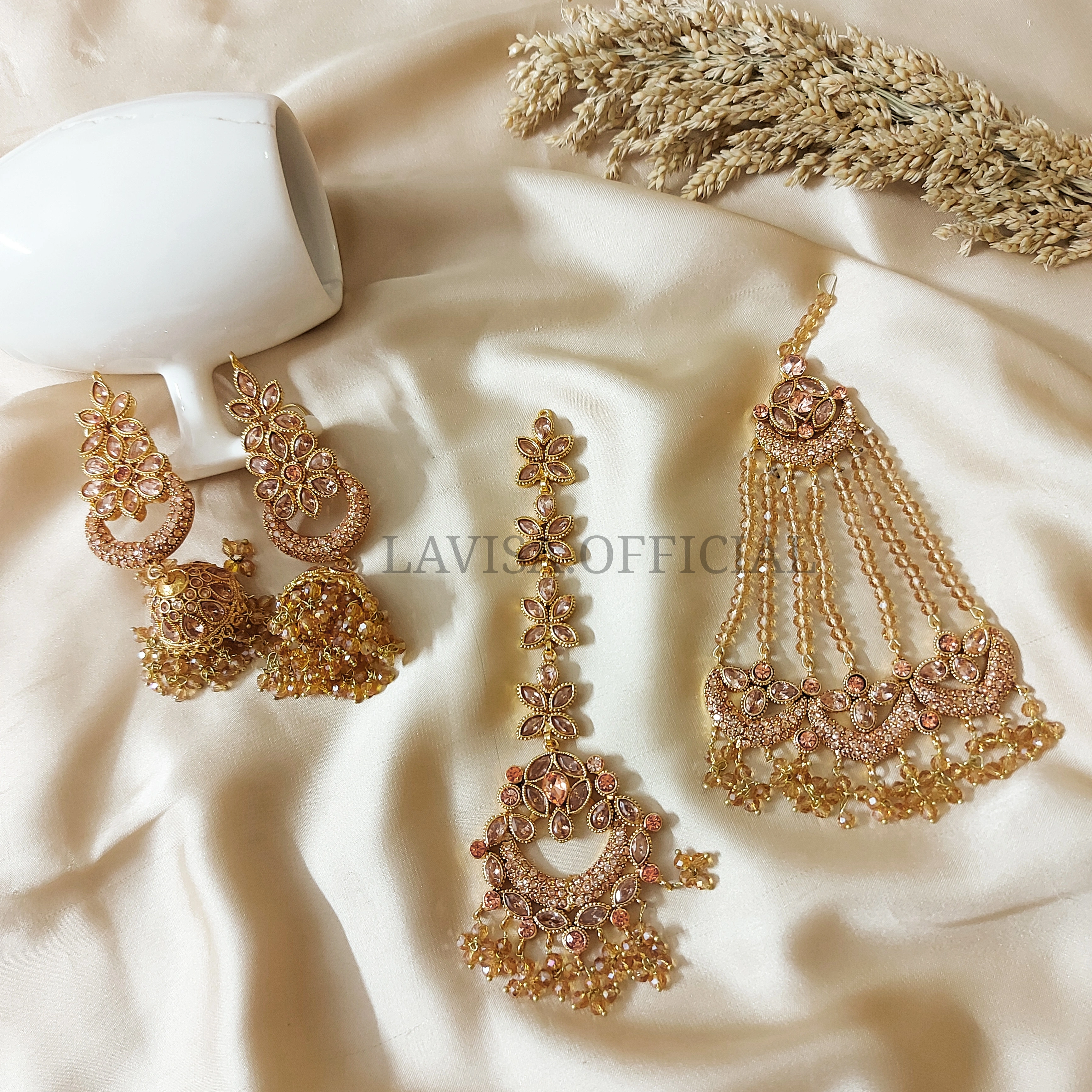 Hand made Earrrings & Tika,jhoomer