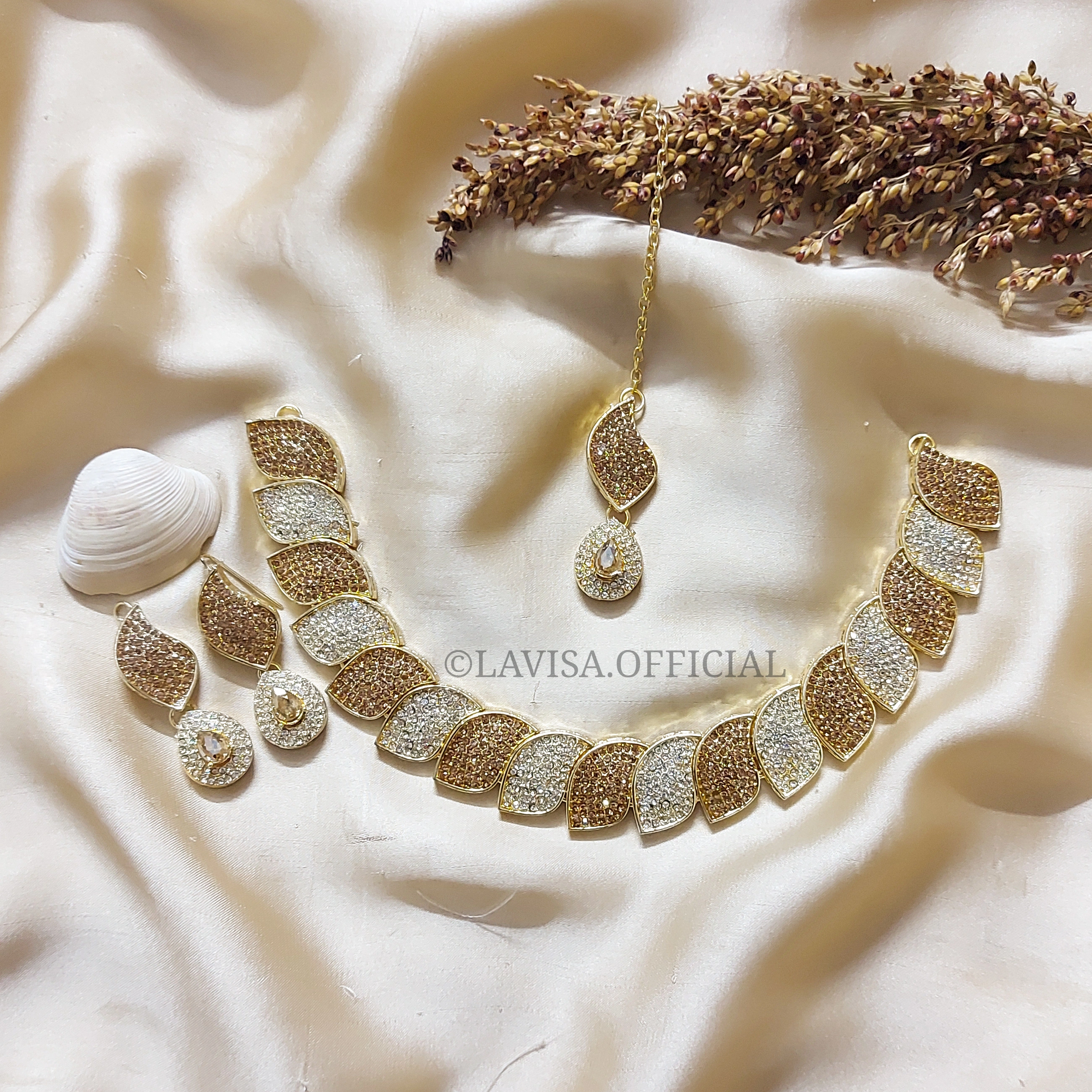 Double Tone Necklace
