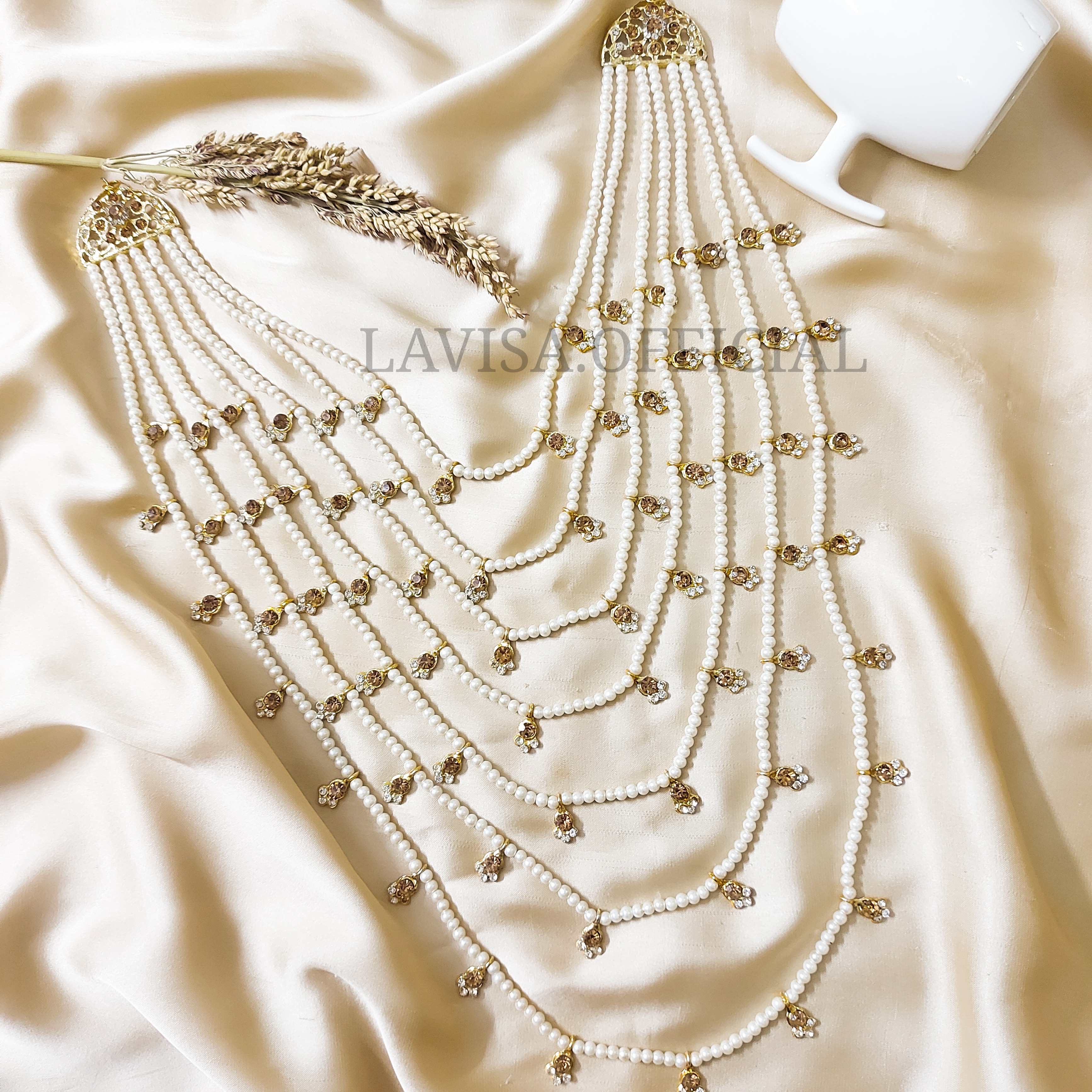 Elegant Multi-layer Pearl Mala