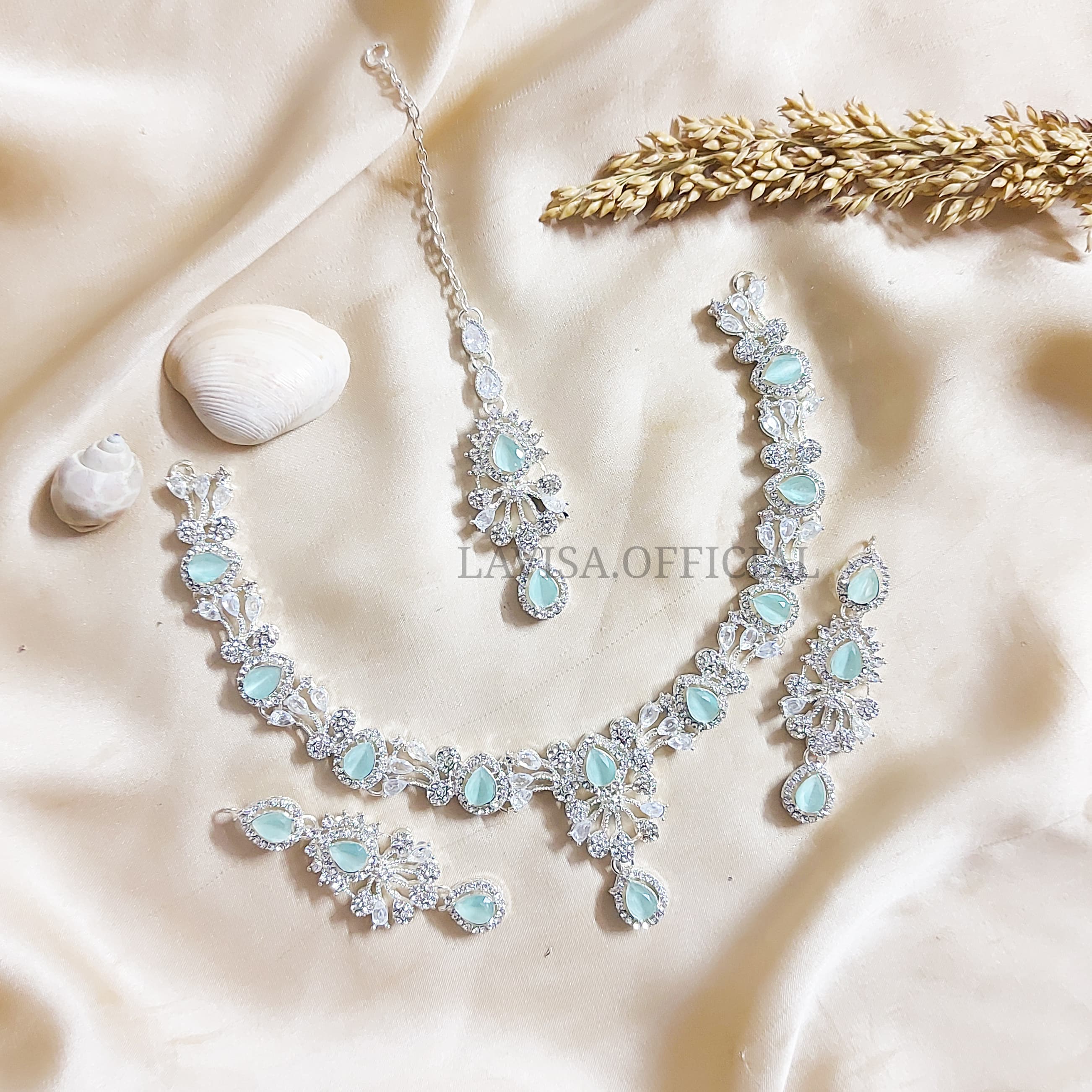 Handmade Real Stone Necklace Set