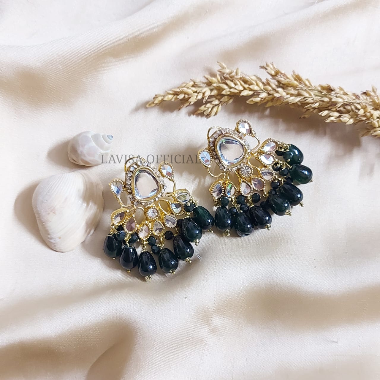 Un-Cut Kundan Studs