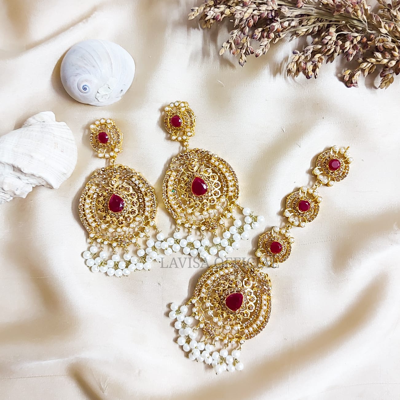 Gold Plated Earring & Tika