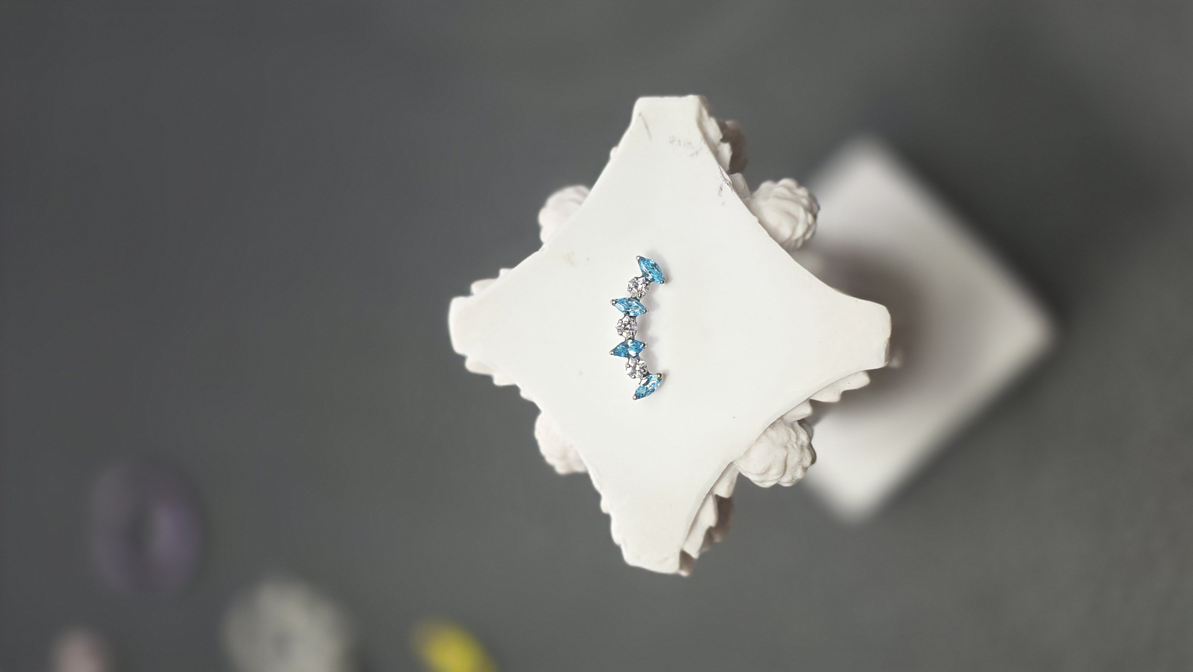 Top Moon Zirconia Azul-Blanca