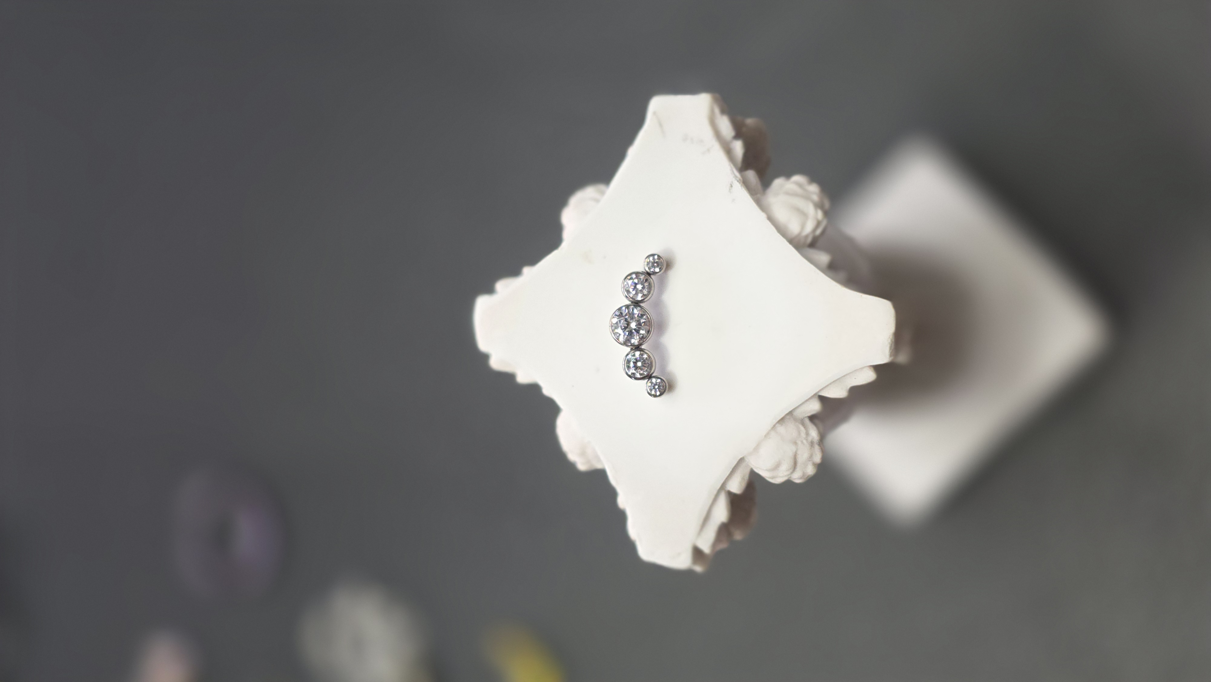 Top Moon Zirconia Blanca 