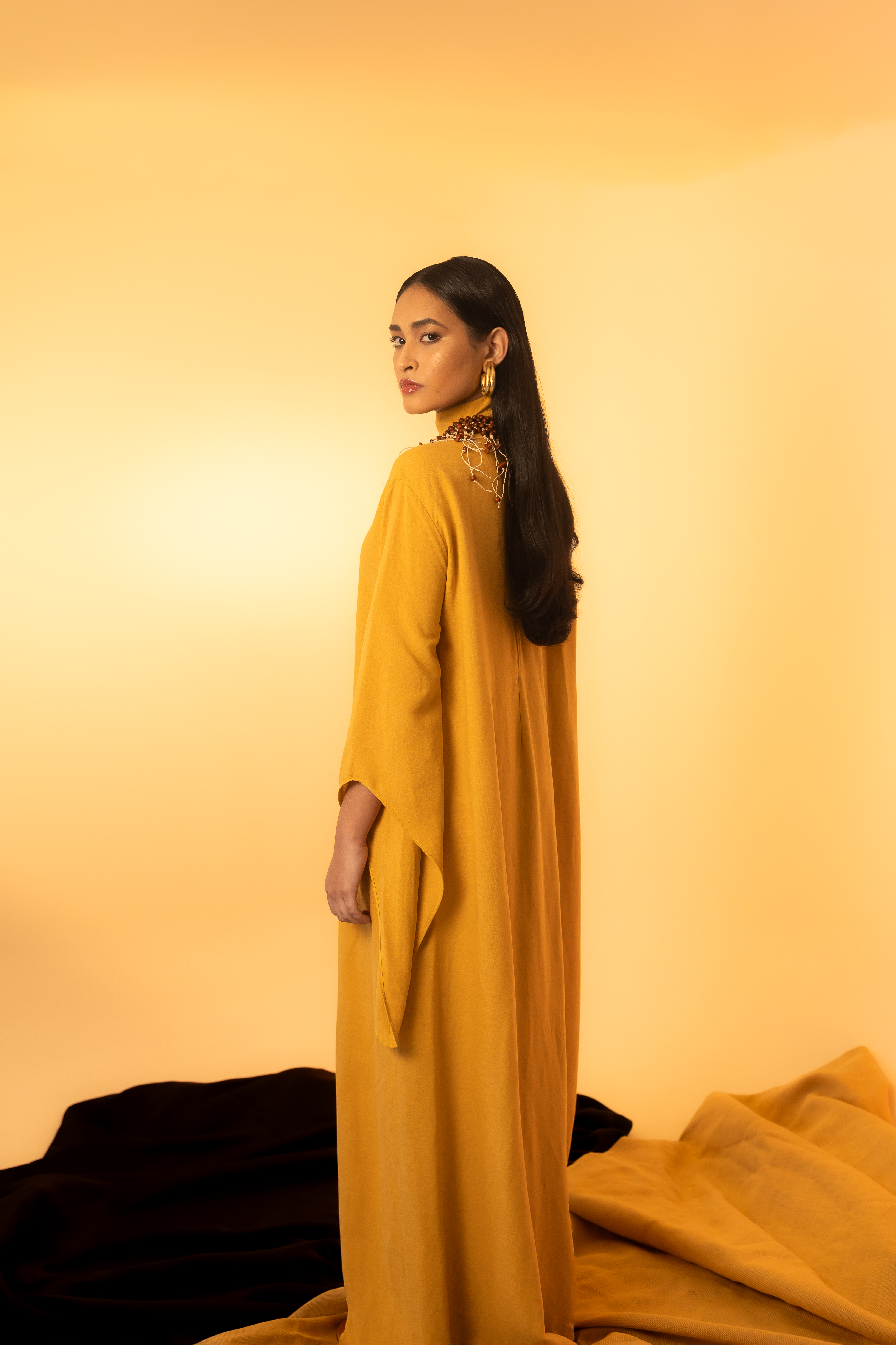 Vestido Fenda  Alvorecer Mostarda