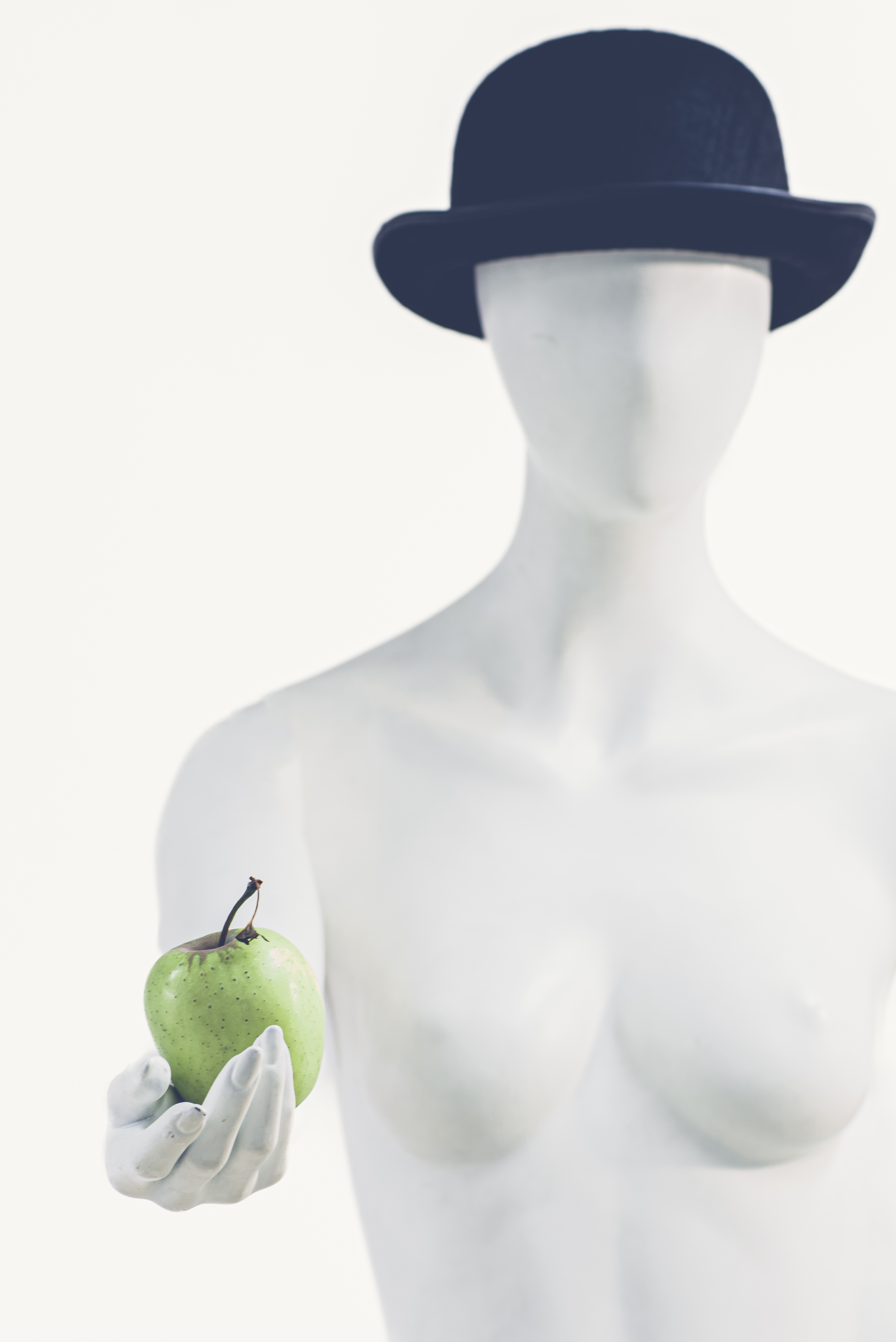 Modern Art Mannequin 1