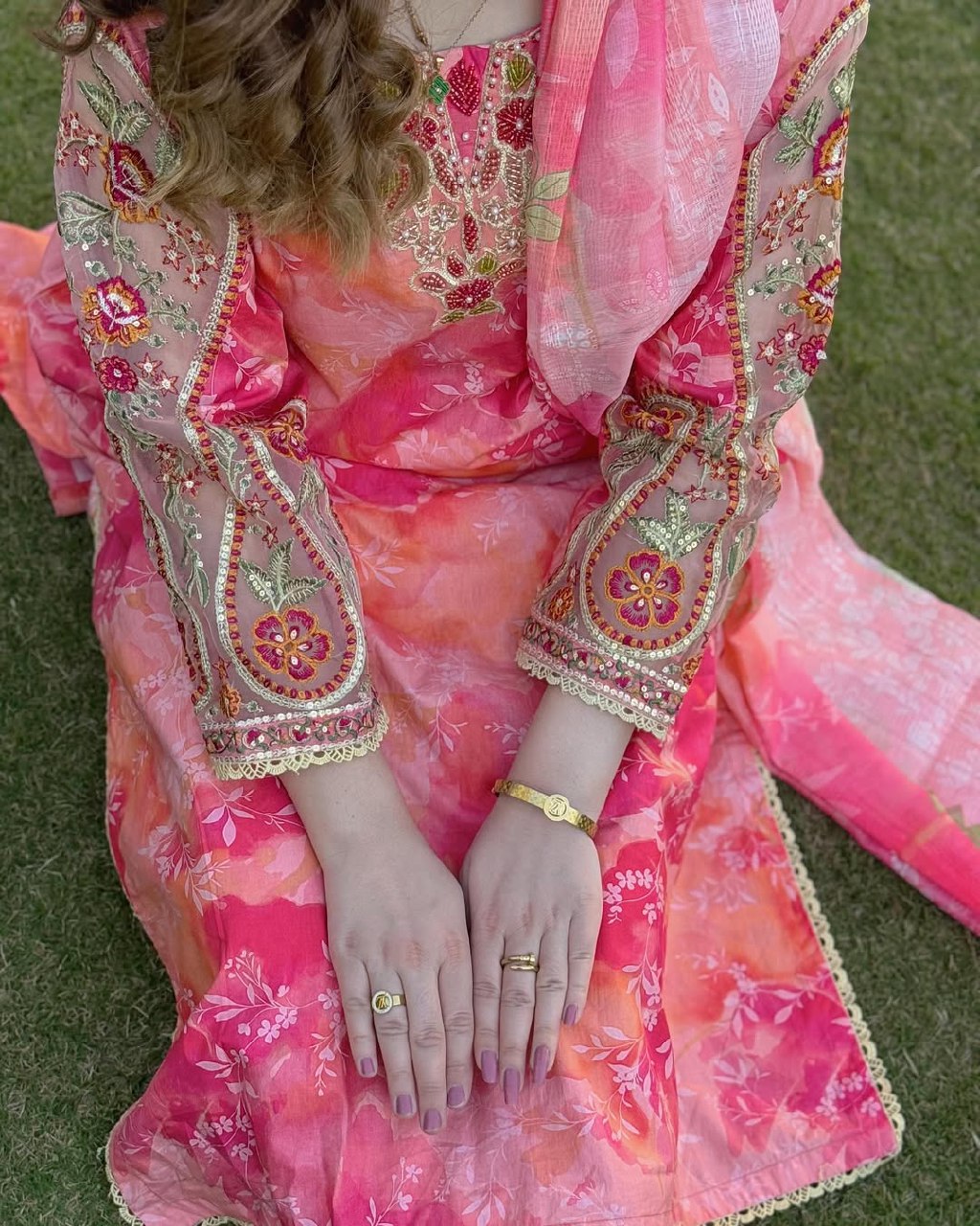 Women’s Floral Embroidered Pakistani Suit