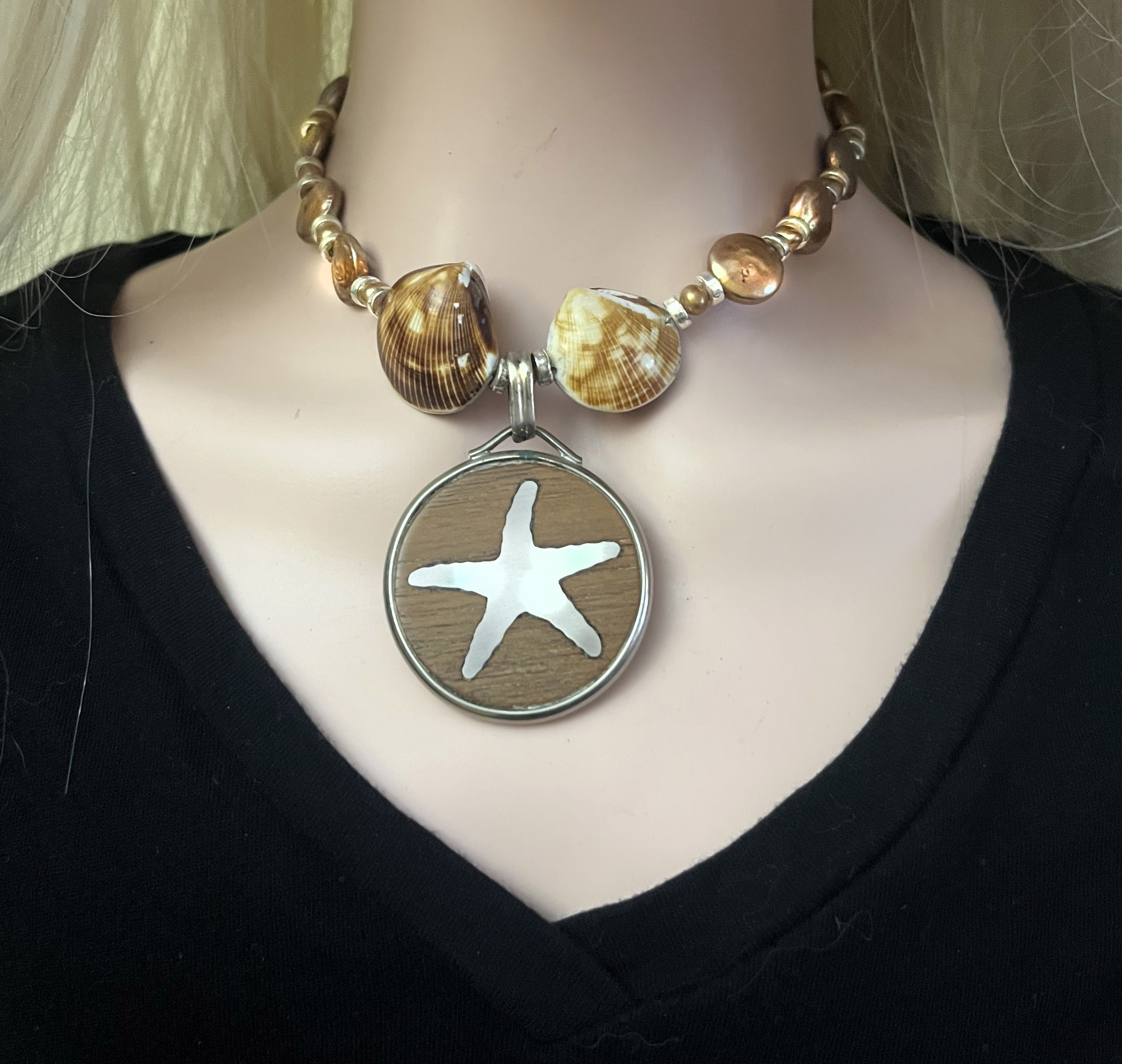 Starfish Pendant on Freshwater Pearls and Shells Choker Necklace