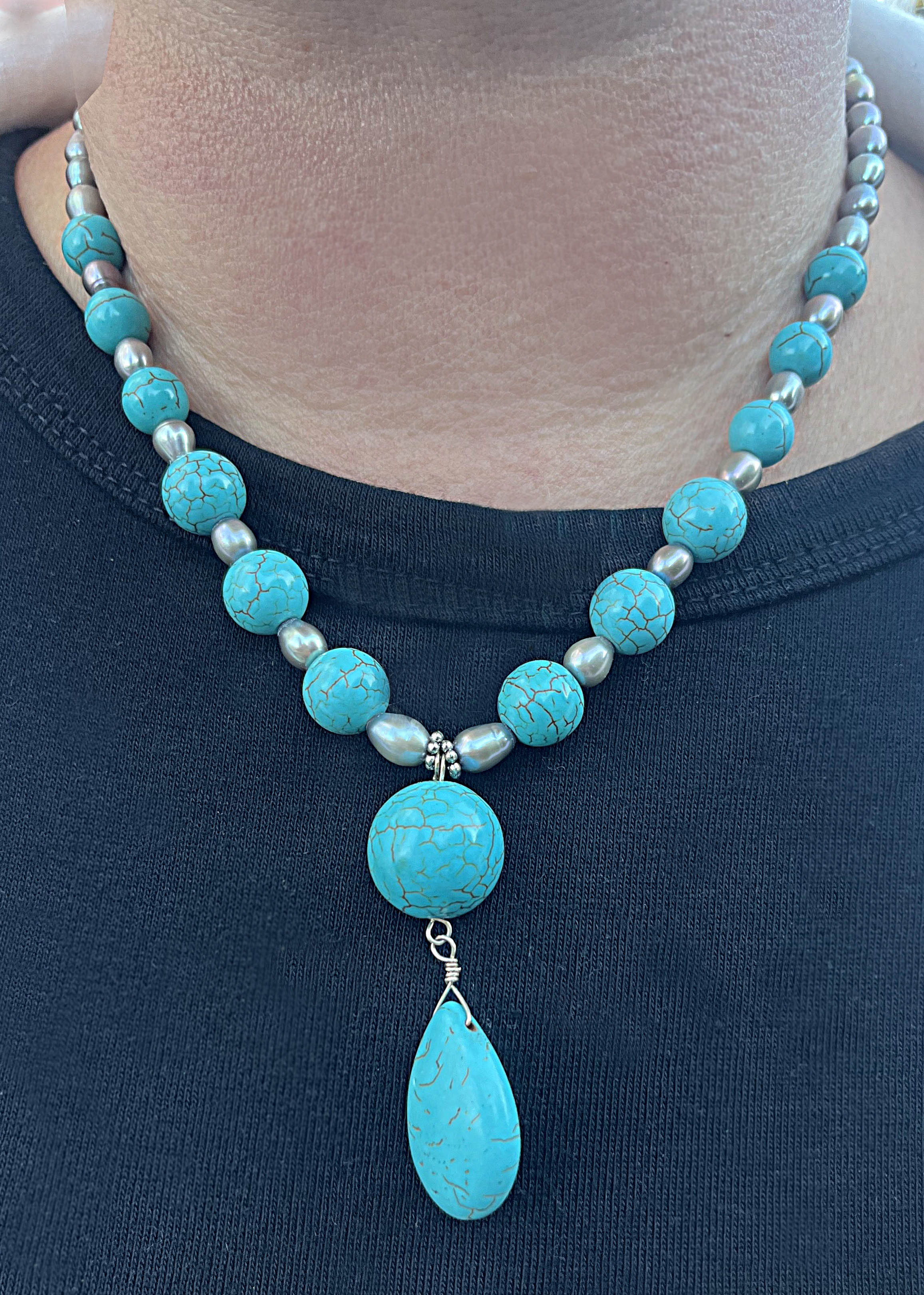 Turquoise and Pearls Necklace