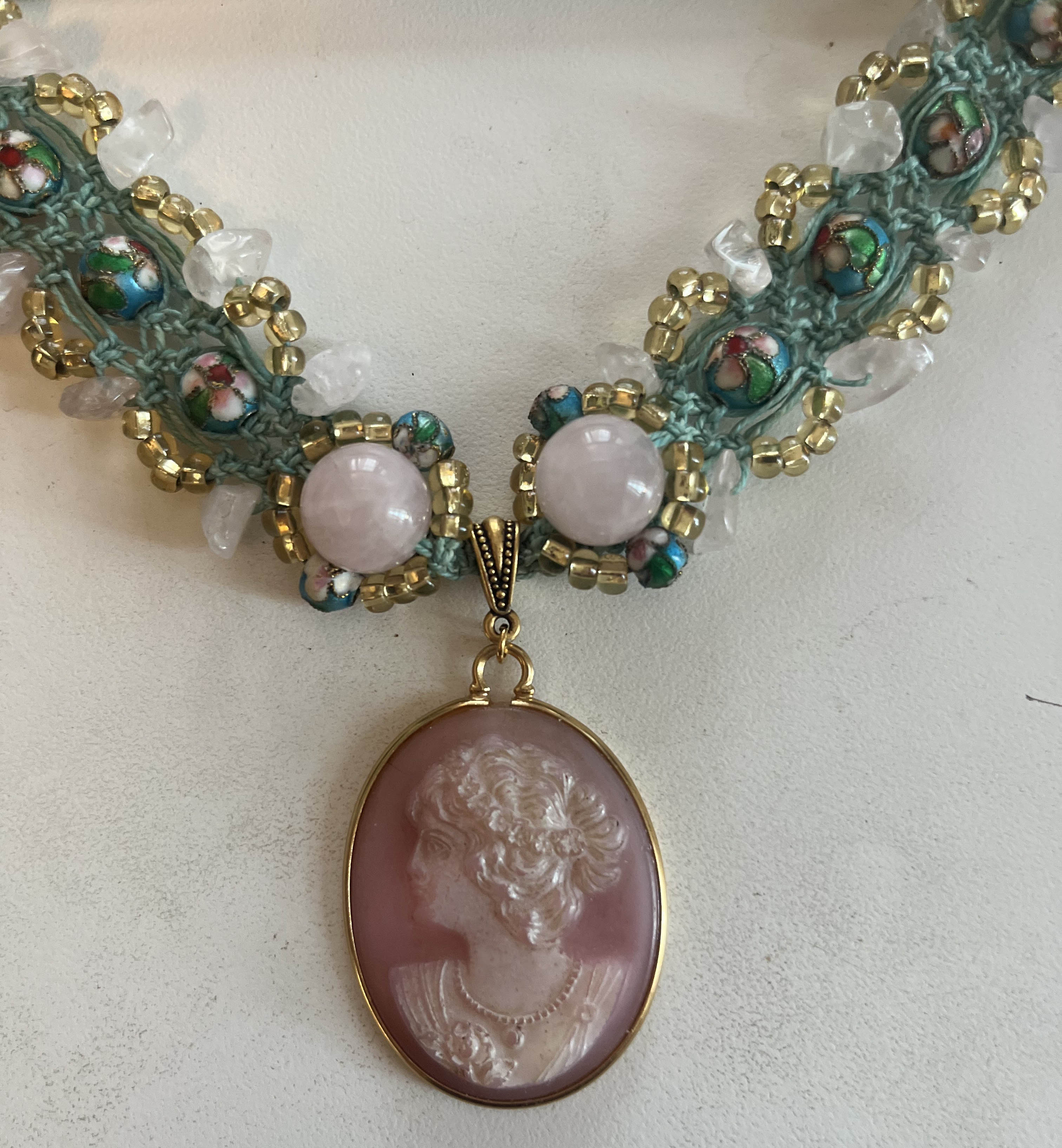 Victorian Cameo Hand-knotted Neckpiece
