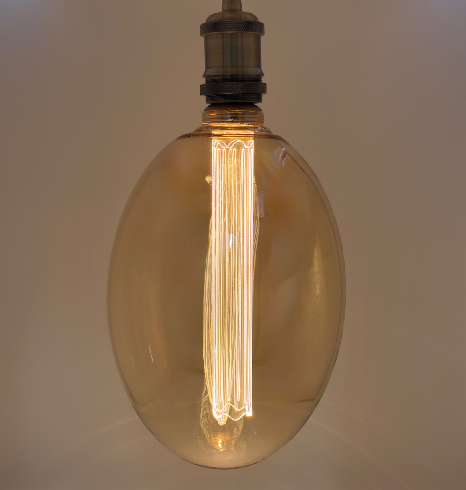 DC-F137, Dimmable LED E27 Filament (cable sold separately)