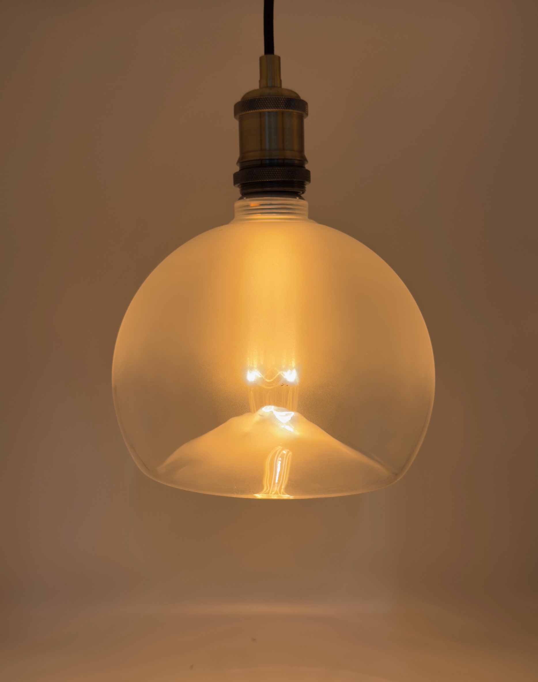 DC-F102, Dimmable LED Filament E27 (cable sold separately)