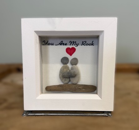 Pebble Art in Frame 