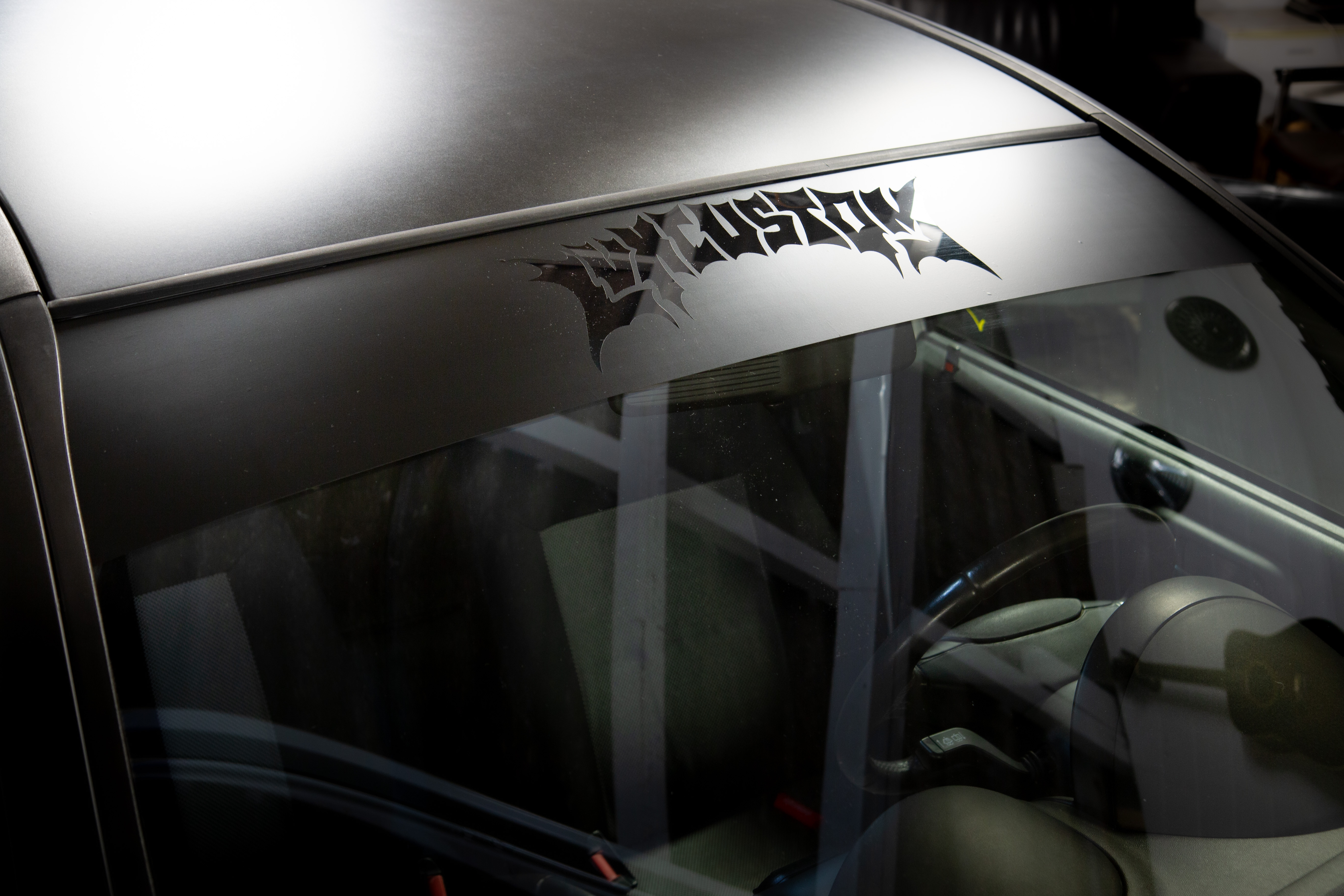 "LVXCUSTOM" Cutout sunstrip