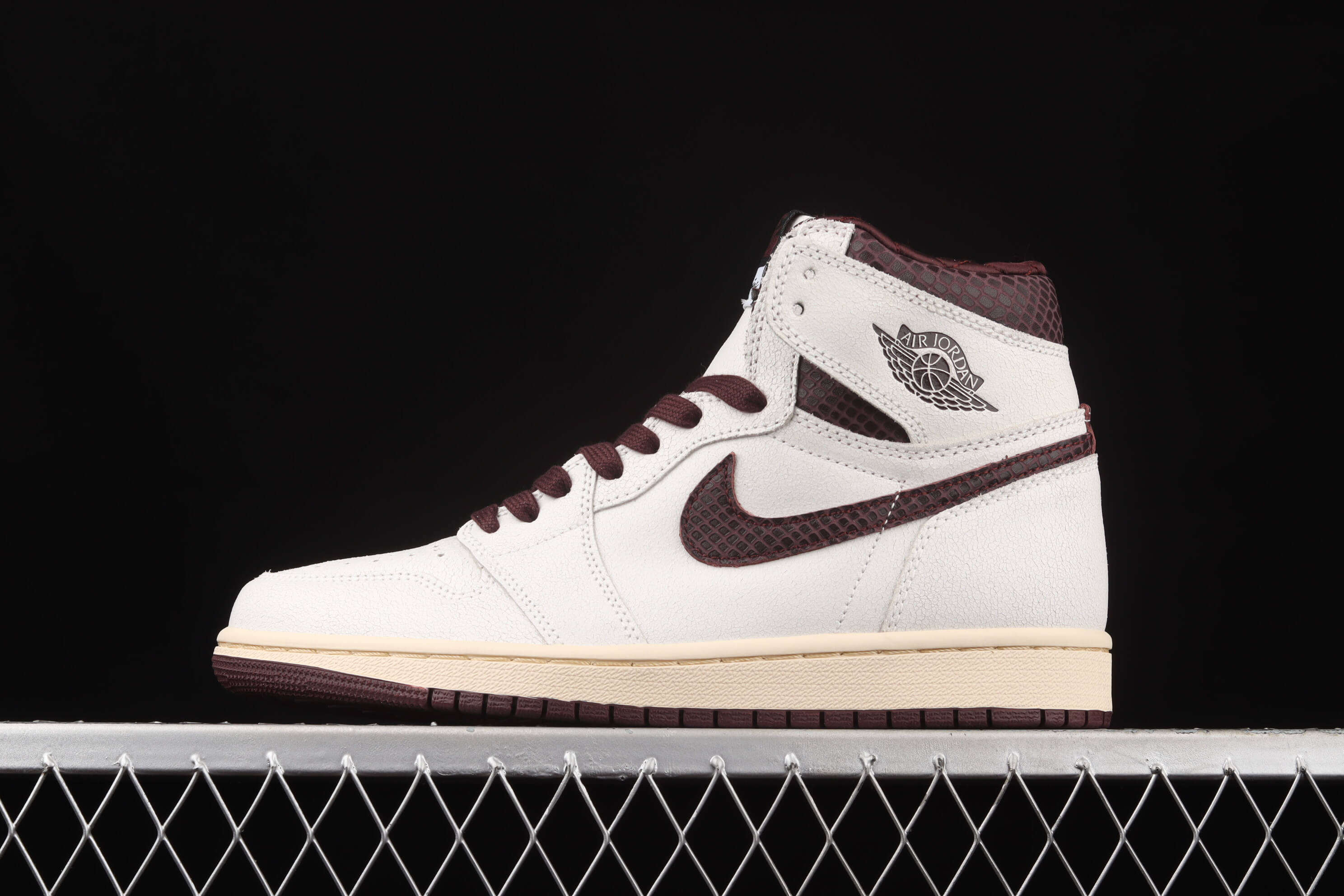 A Ma Maniere x NK Air Jordan 1 High OG AJ1