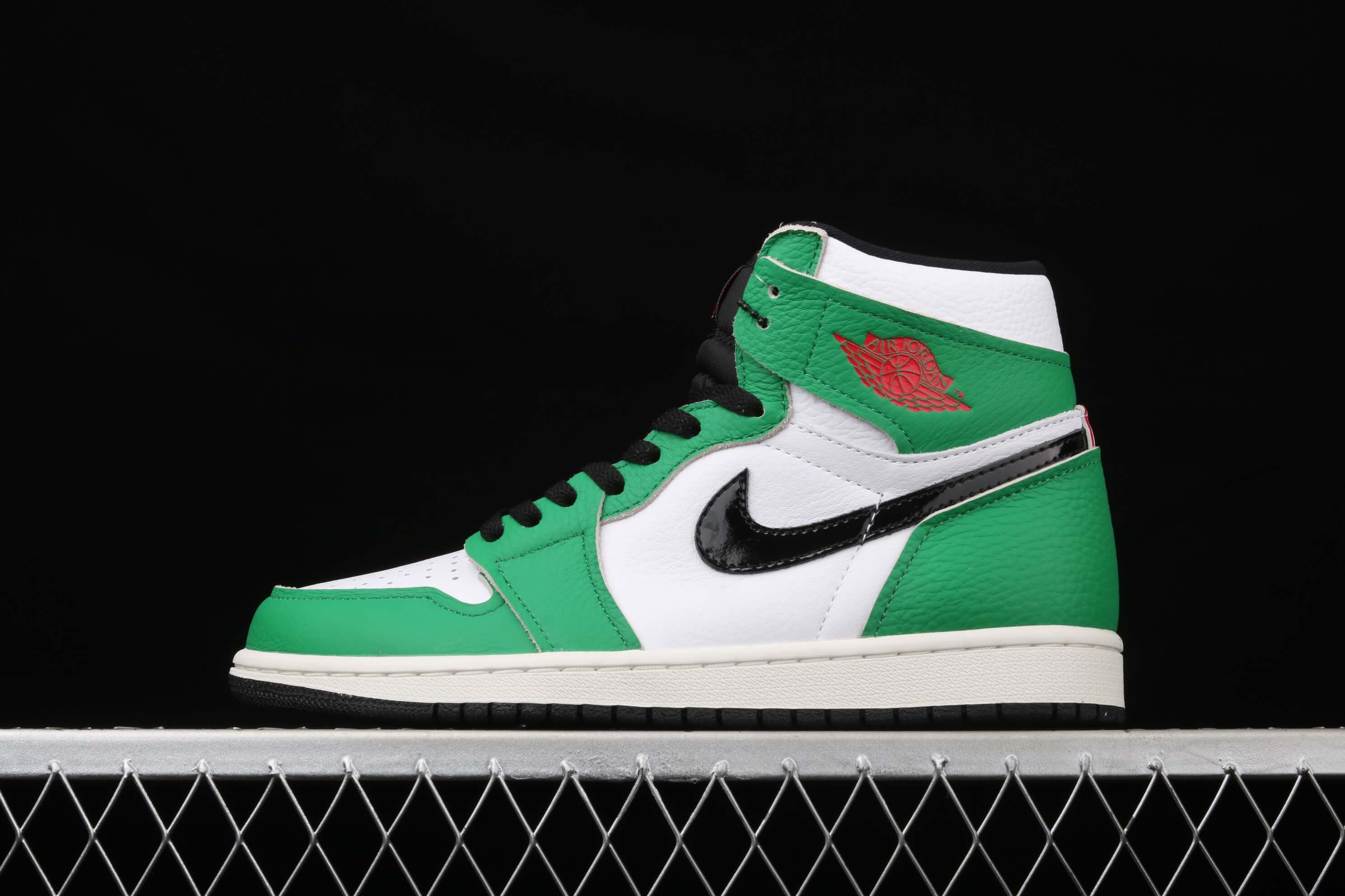 NK Air Jordan 1 High OG Lucky Green AJ1