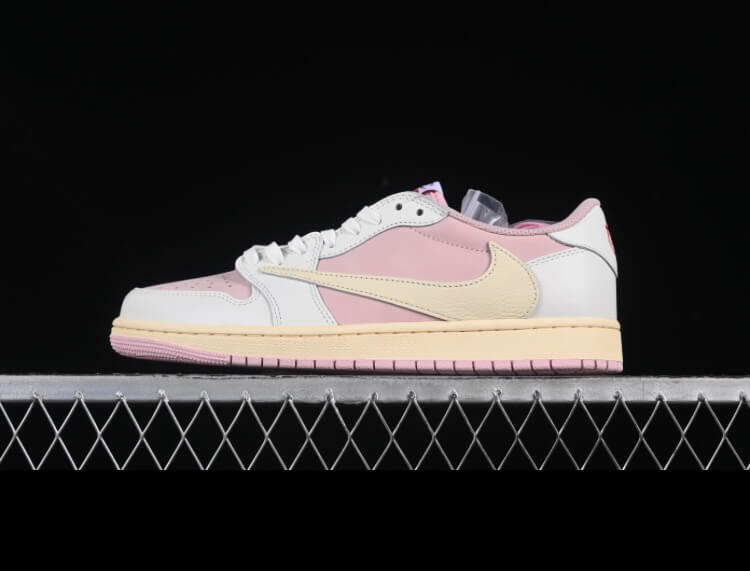 Travis Scott x Air Jordan 1 Low Retro OG SP shy pink AJ1