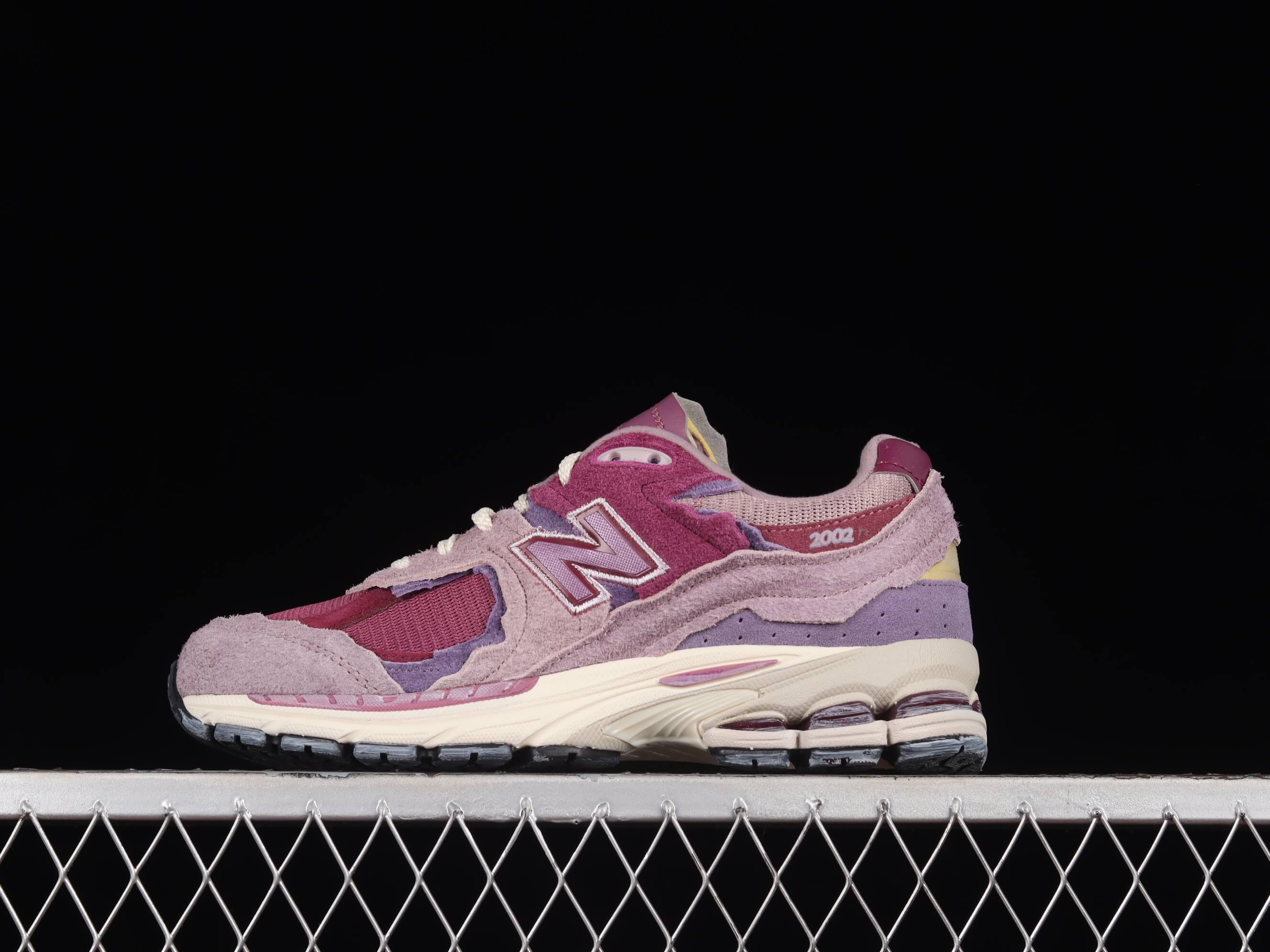 NB New Balance 2002