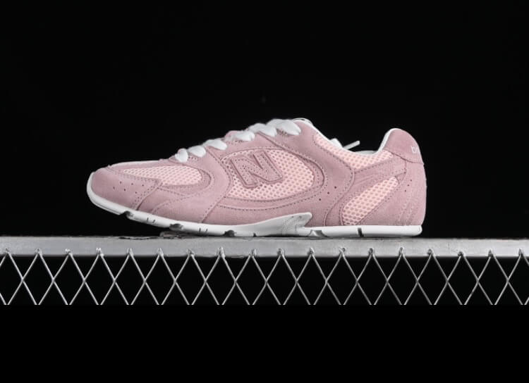 Miu Miu x new balance NB530 pink