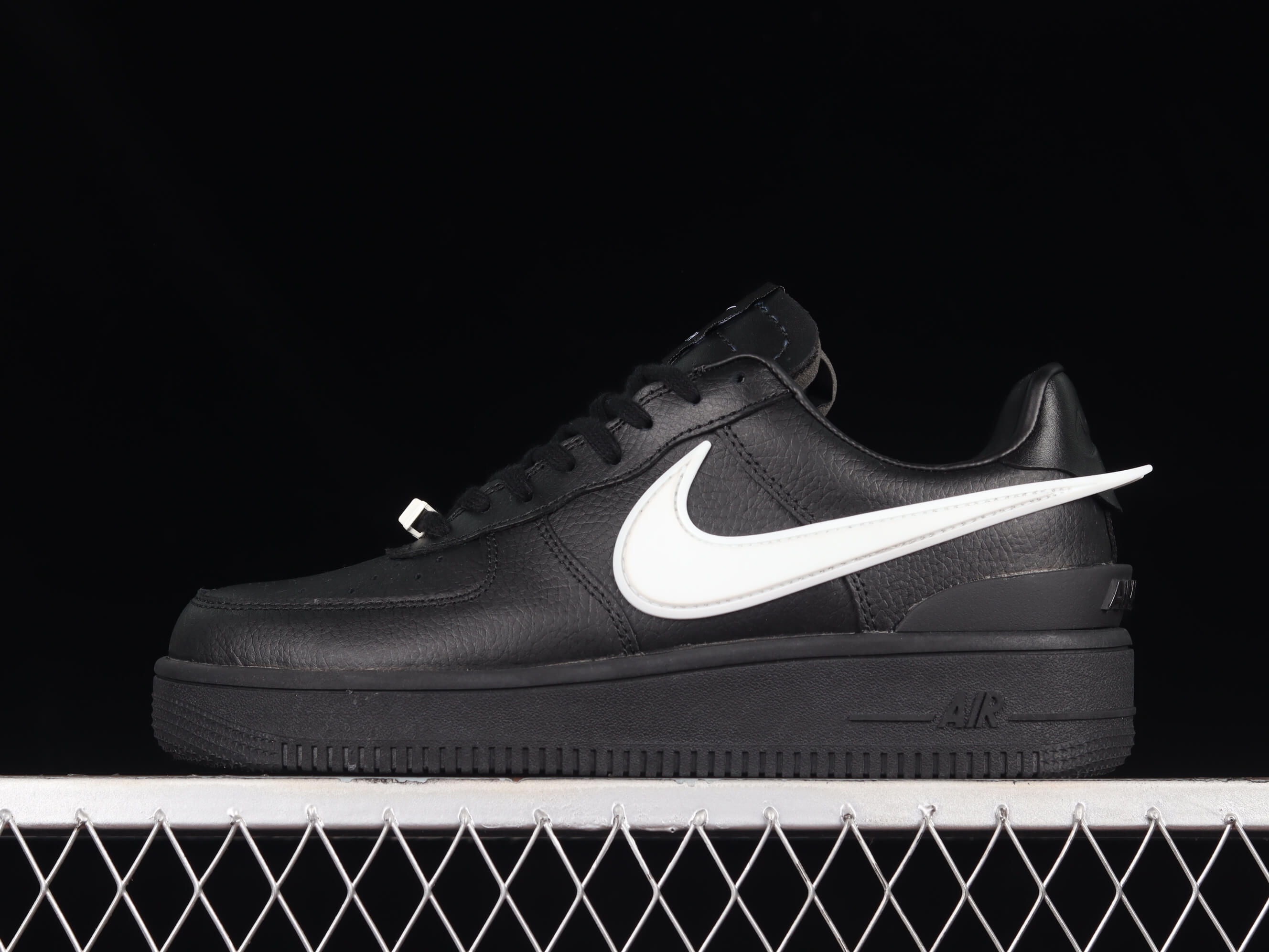Ambush x Nk Air Force 1’07 Low Phantom black