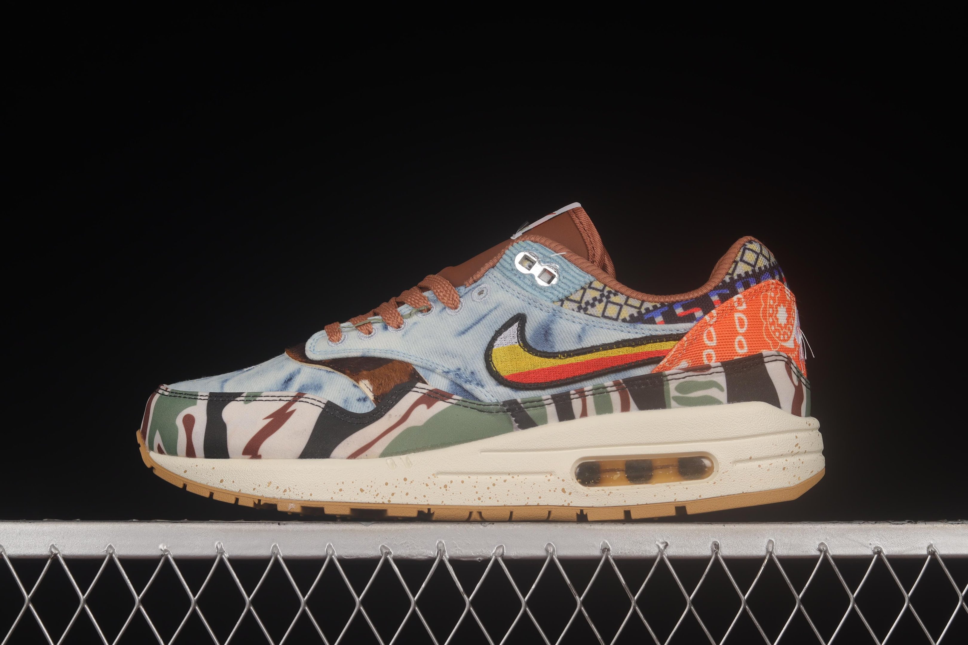 Concepts x NK Air Max 1 SP brown
