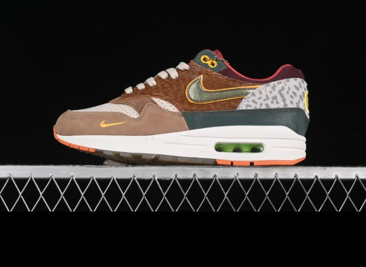 Division Street x NK air max 1.87 dark brown