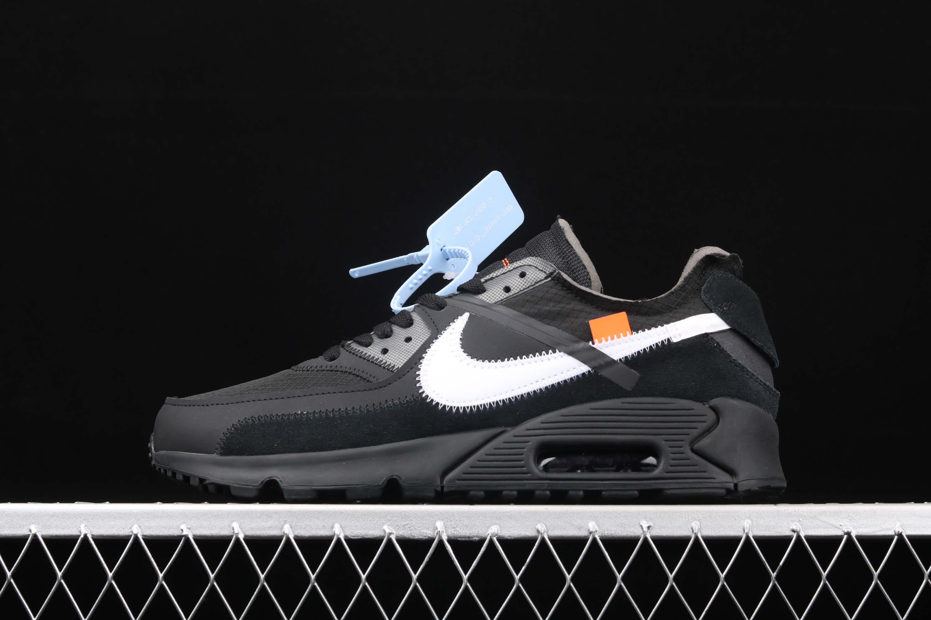 Off White x NK Air Max 90 black