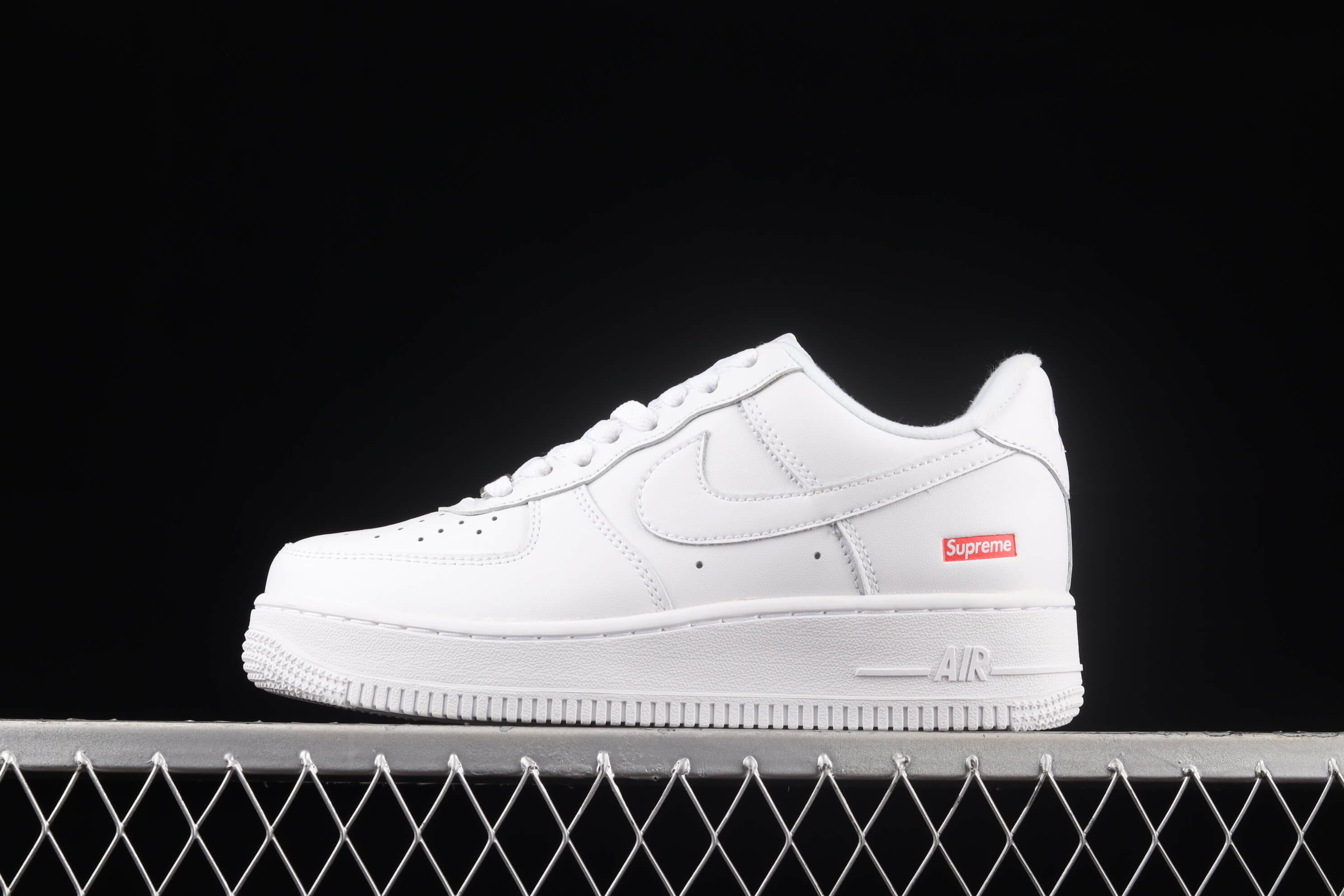 Supreme x Nk Air Force 1'07 Low