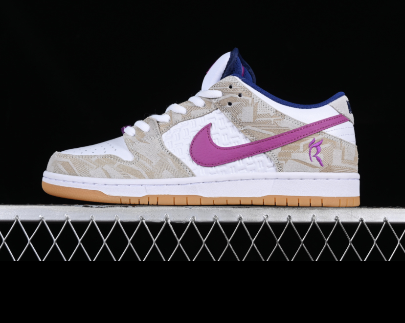 NK air dunk sb low by Rayssa Leal