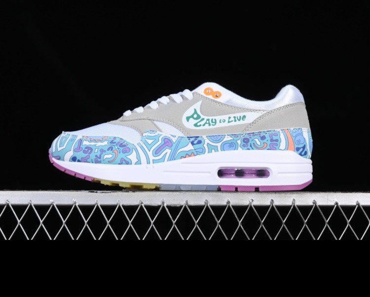 Nk air max 1 play to love
