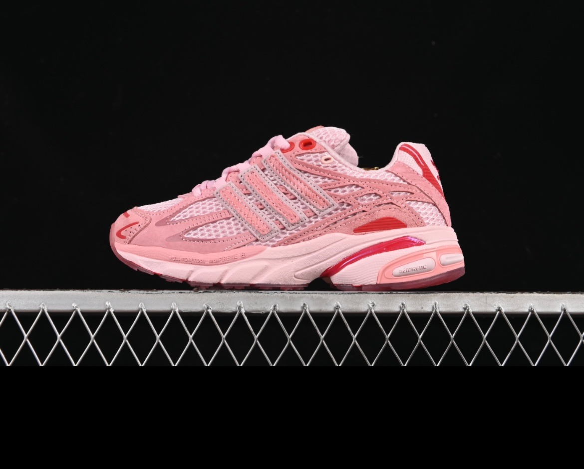 Ad adidas unheardof x originals adiastar cushion captain pyggy pink
