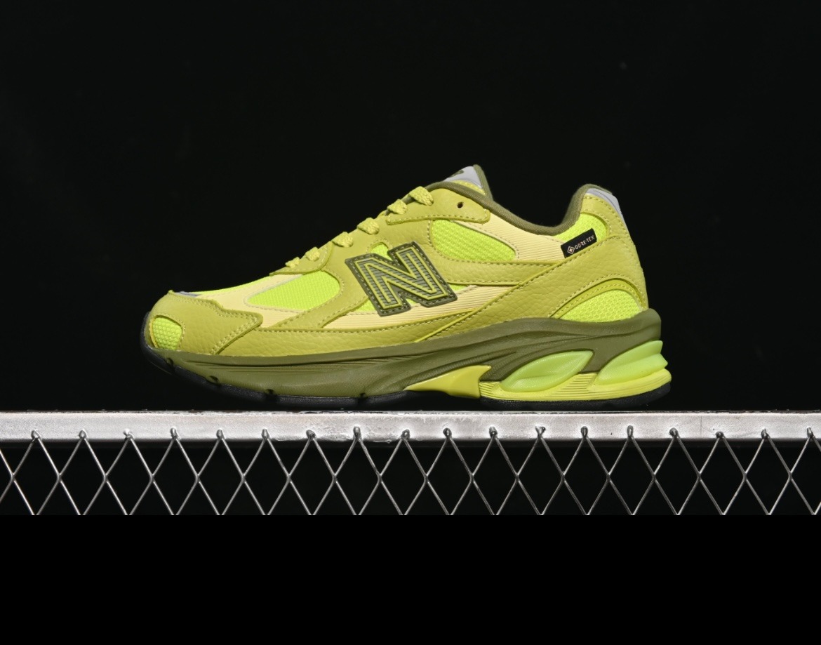 NB new balance 2010 lemon