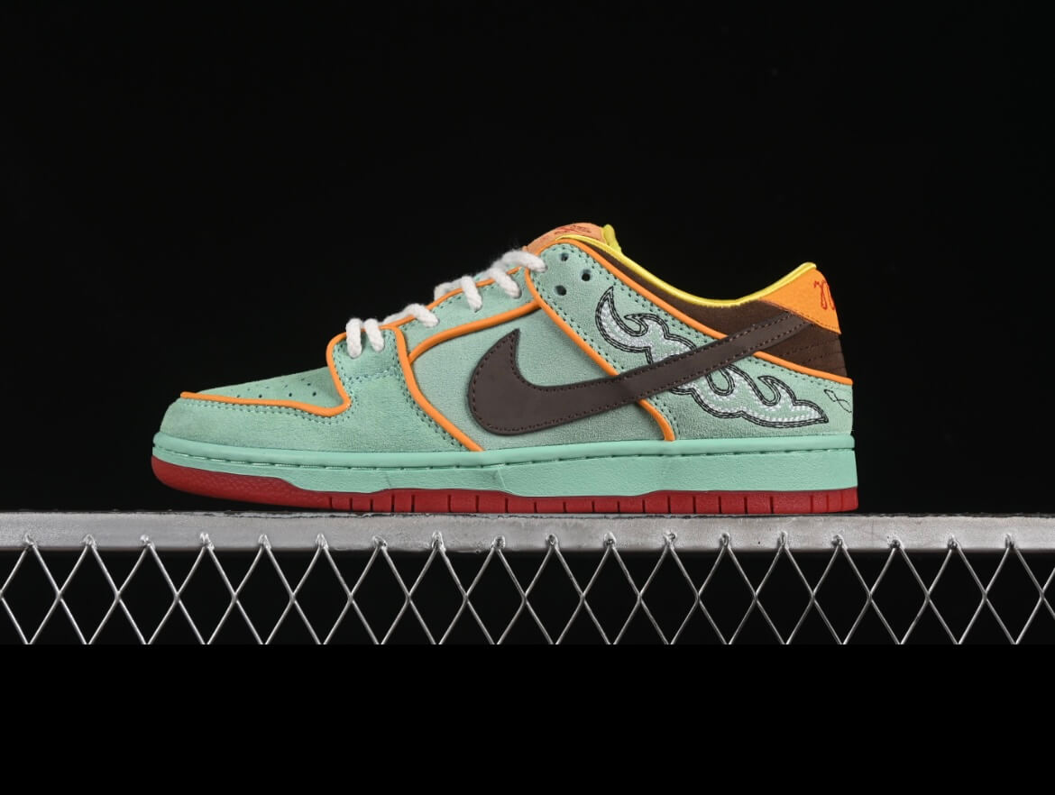 Nk dunk low tourmaline
