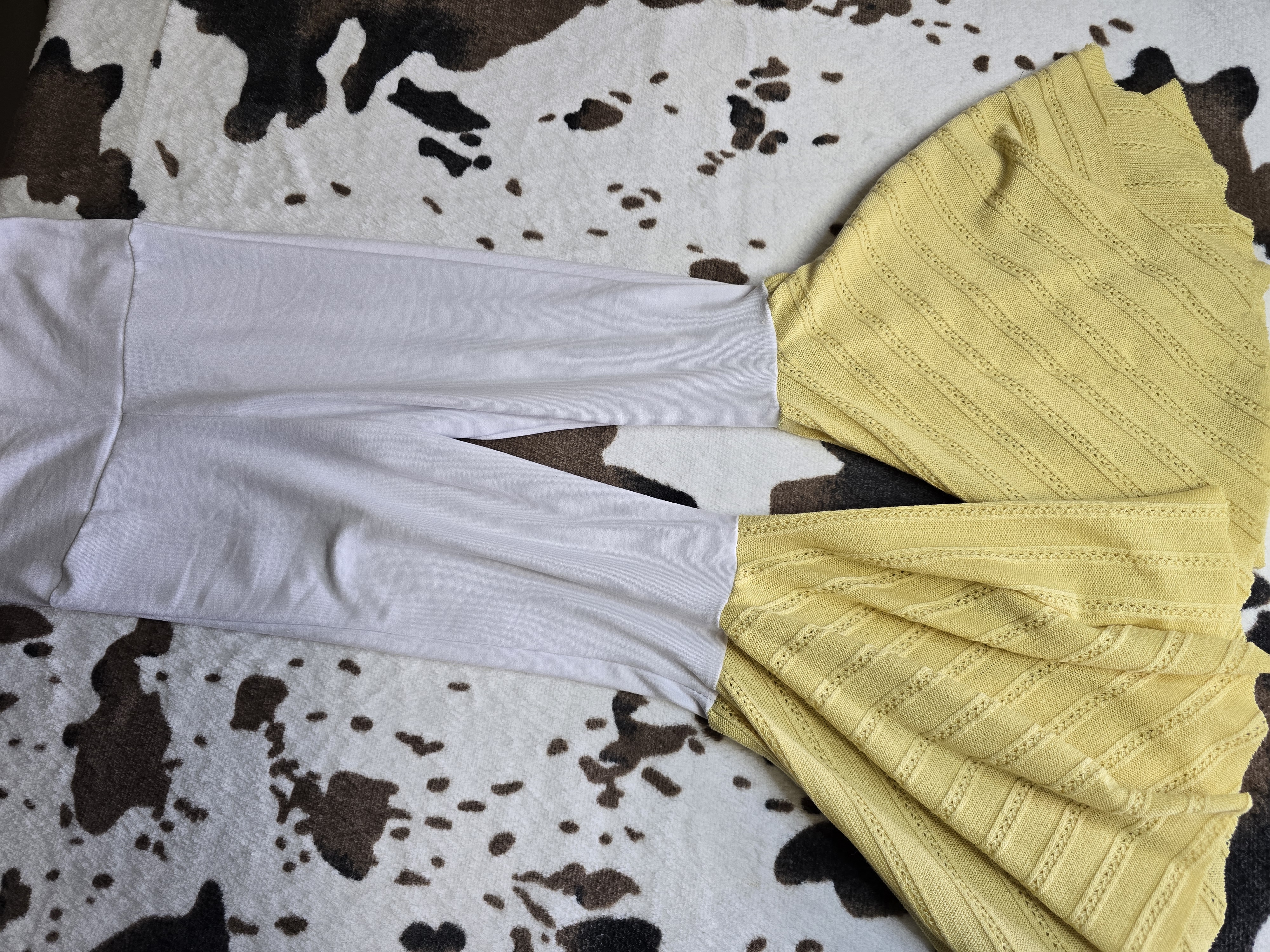 Summer White and Yellow Bells