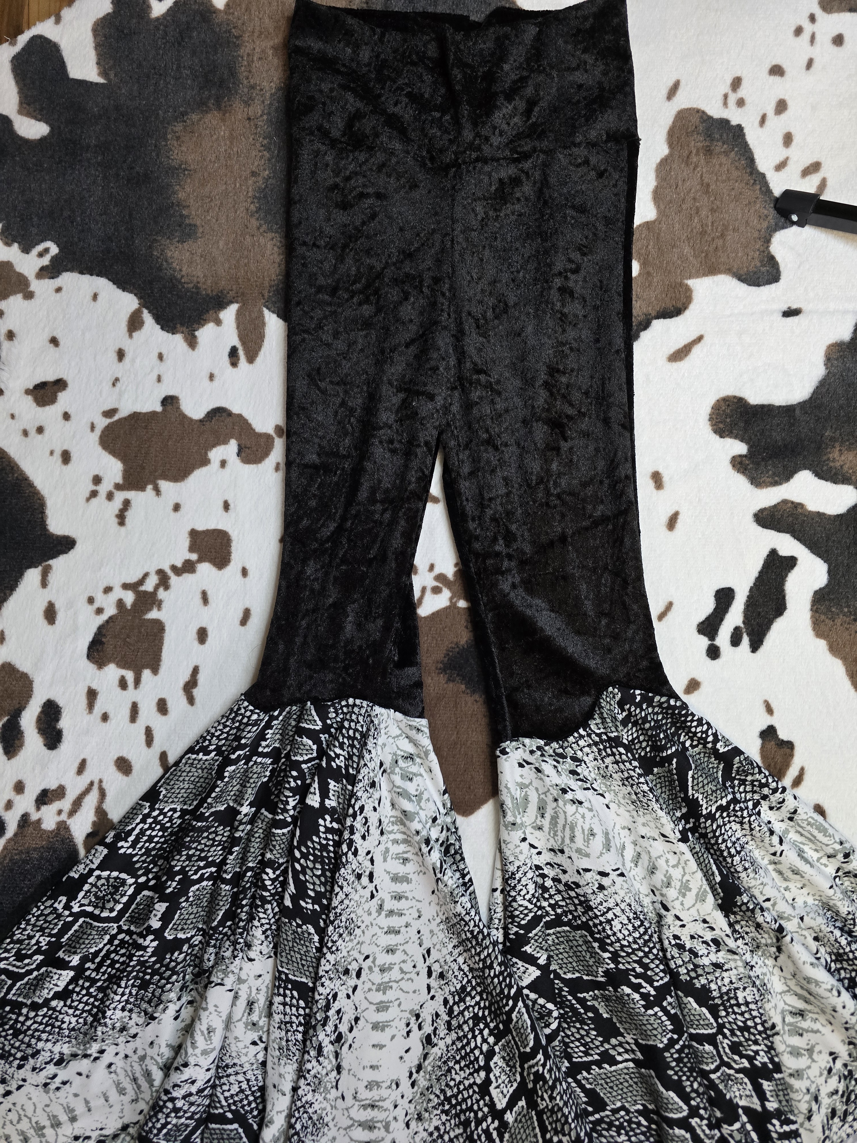Velvet Black and Snake Bells