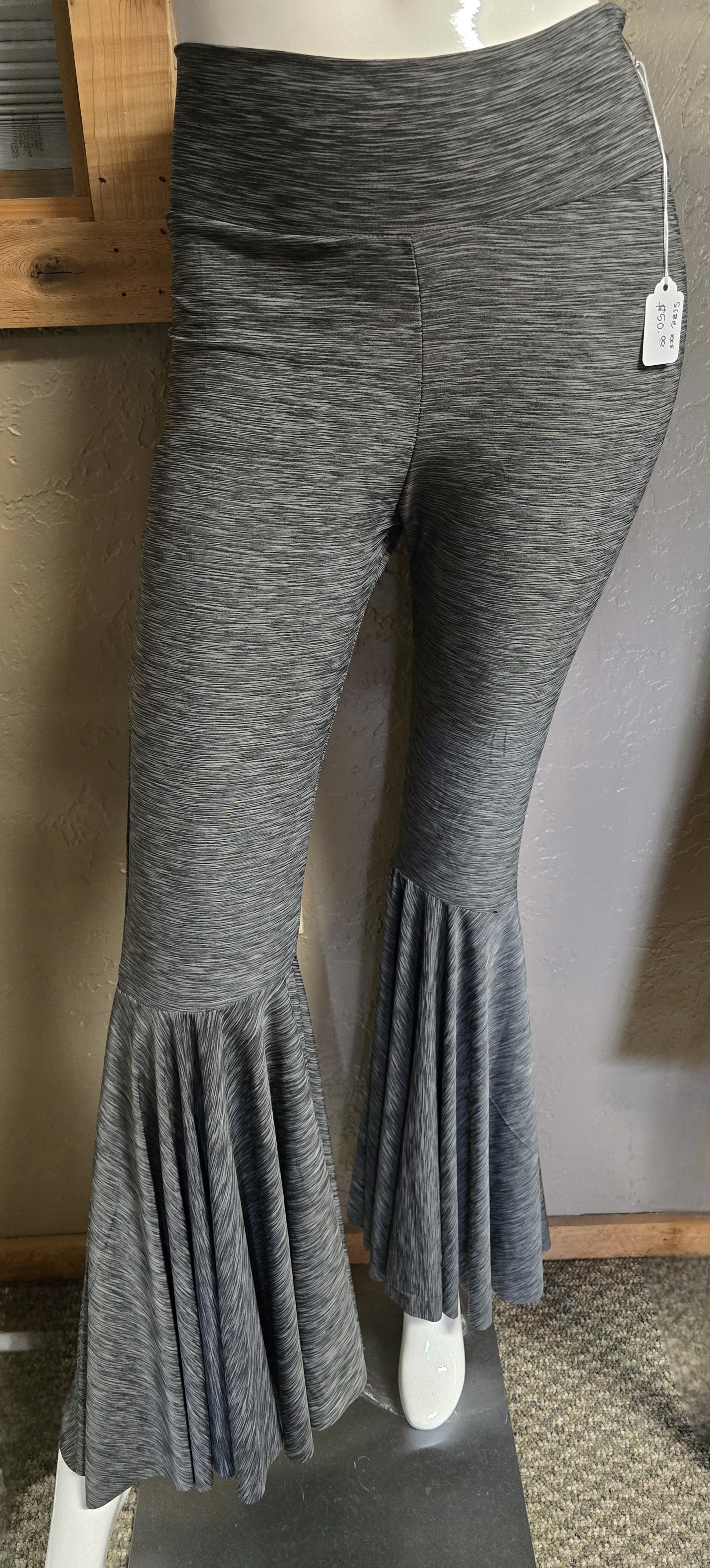 Adult Grey Bells