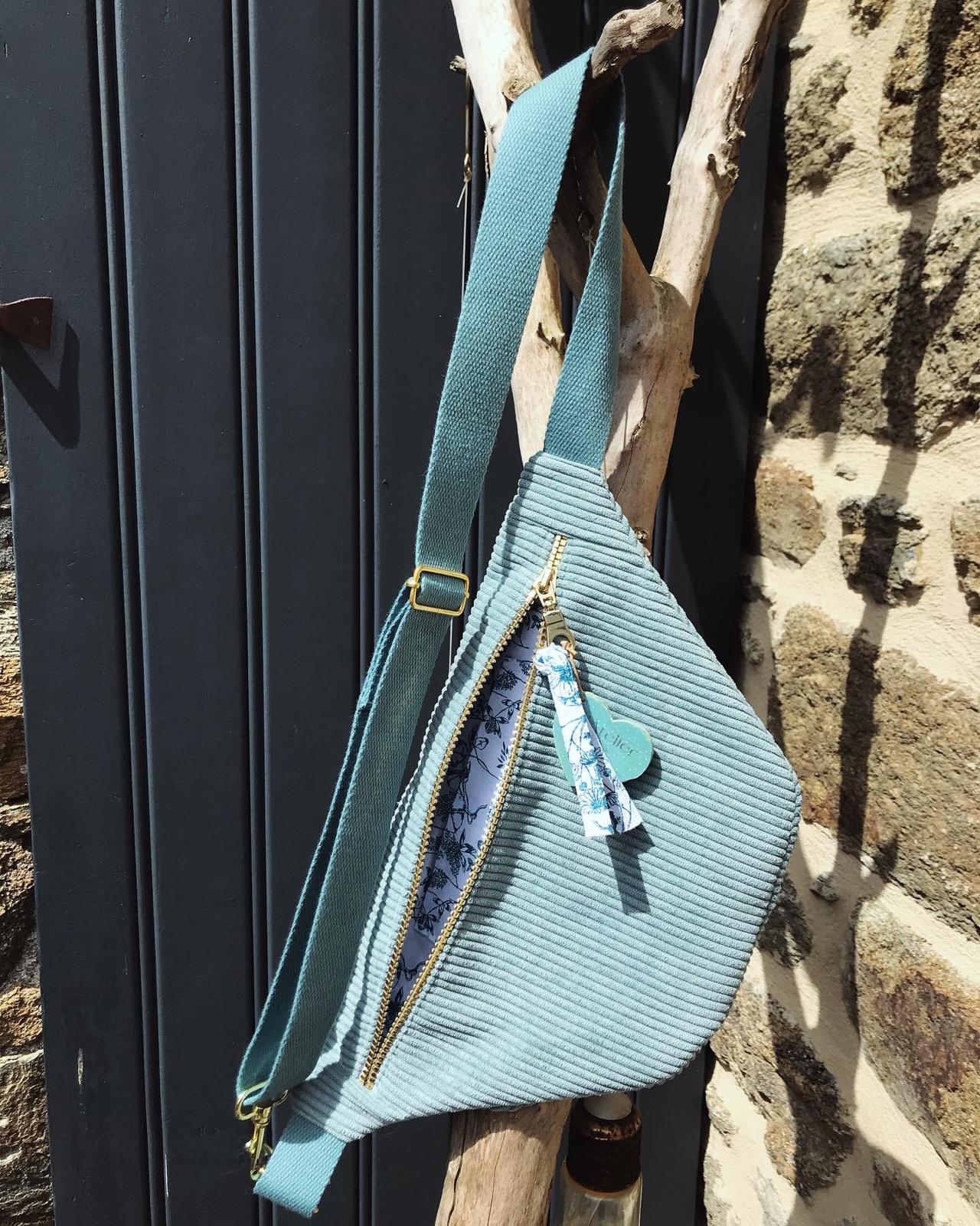 Sac banane - Bleu ciel