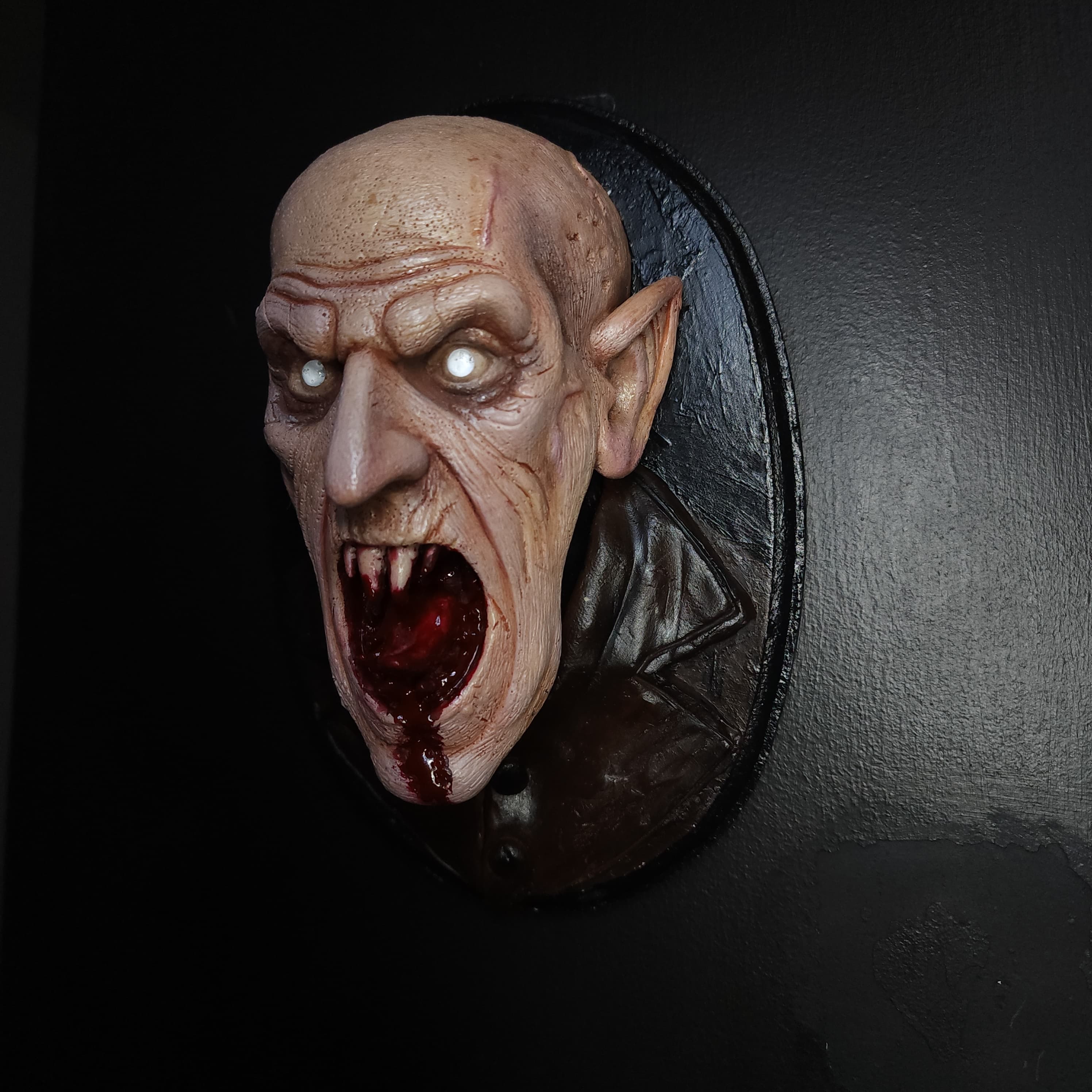 Busto tipo cuadro Nosferatu The vampire 