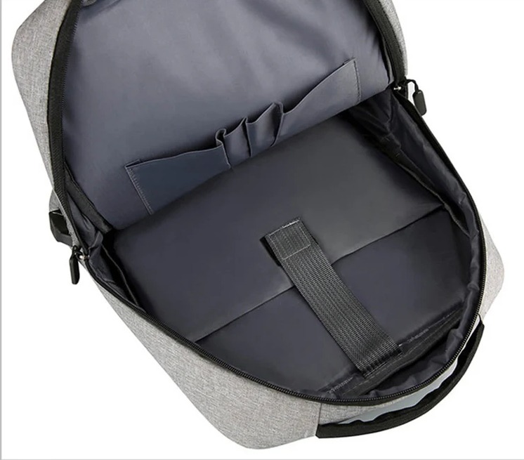 Mochila gris moderna