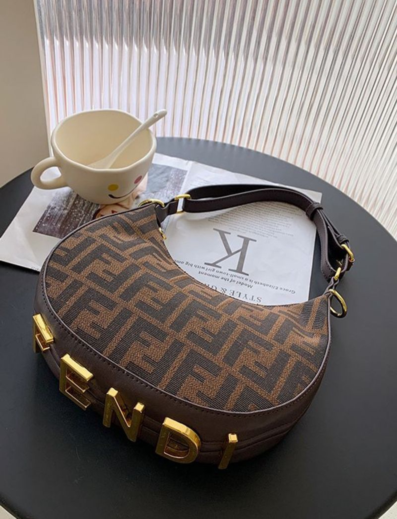 Bolso de diseño fendi 