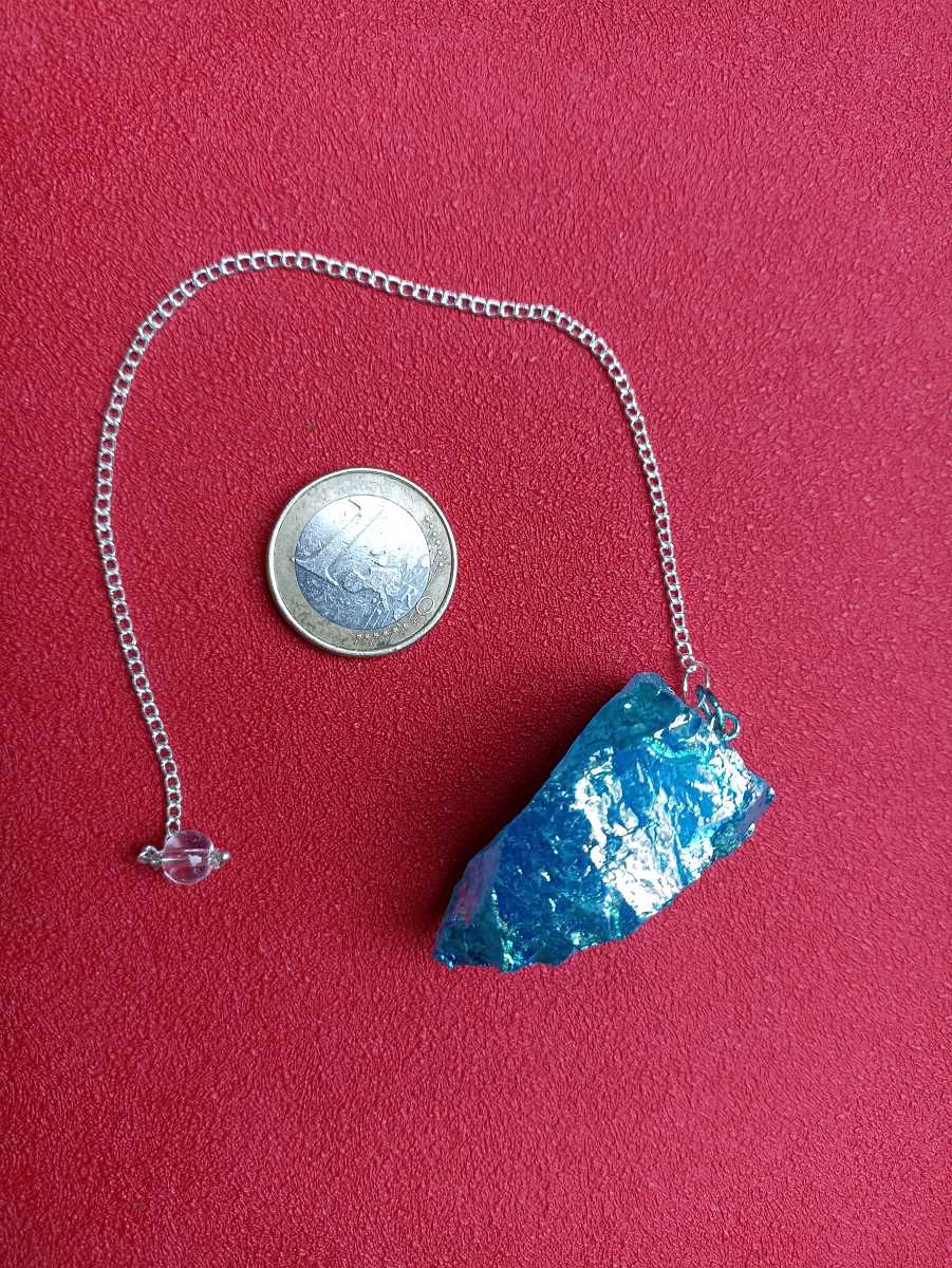 Pendule en Quartz Bleu Aqua Aura Brut