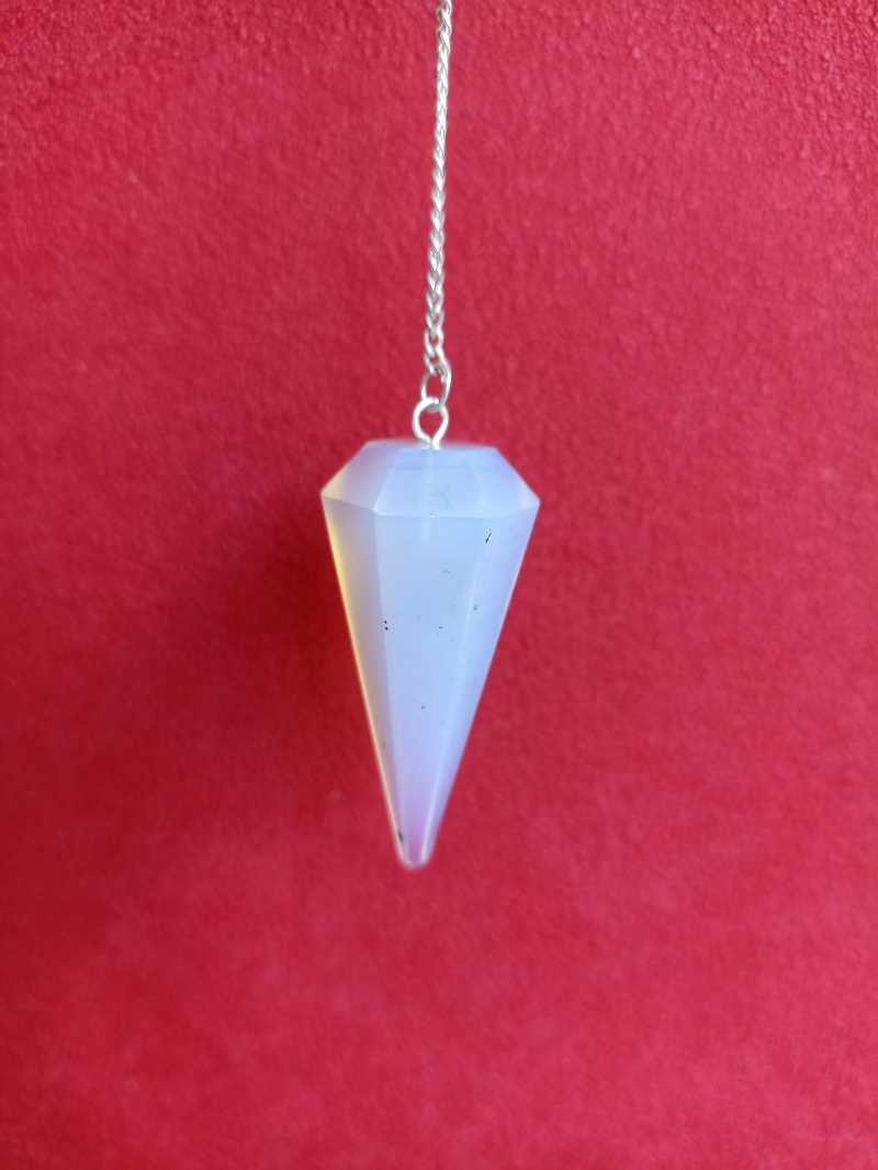Pendule Facetté en Opaline
