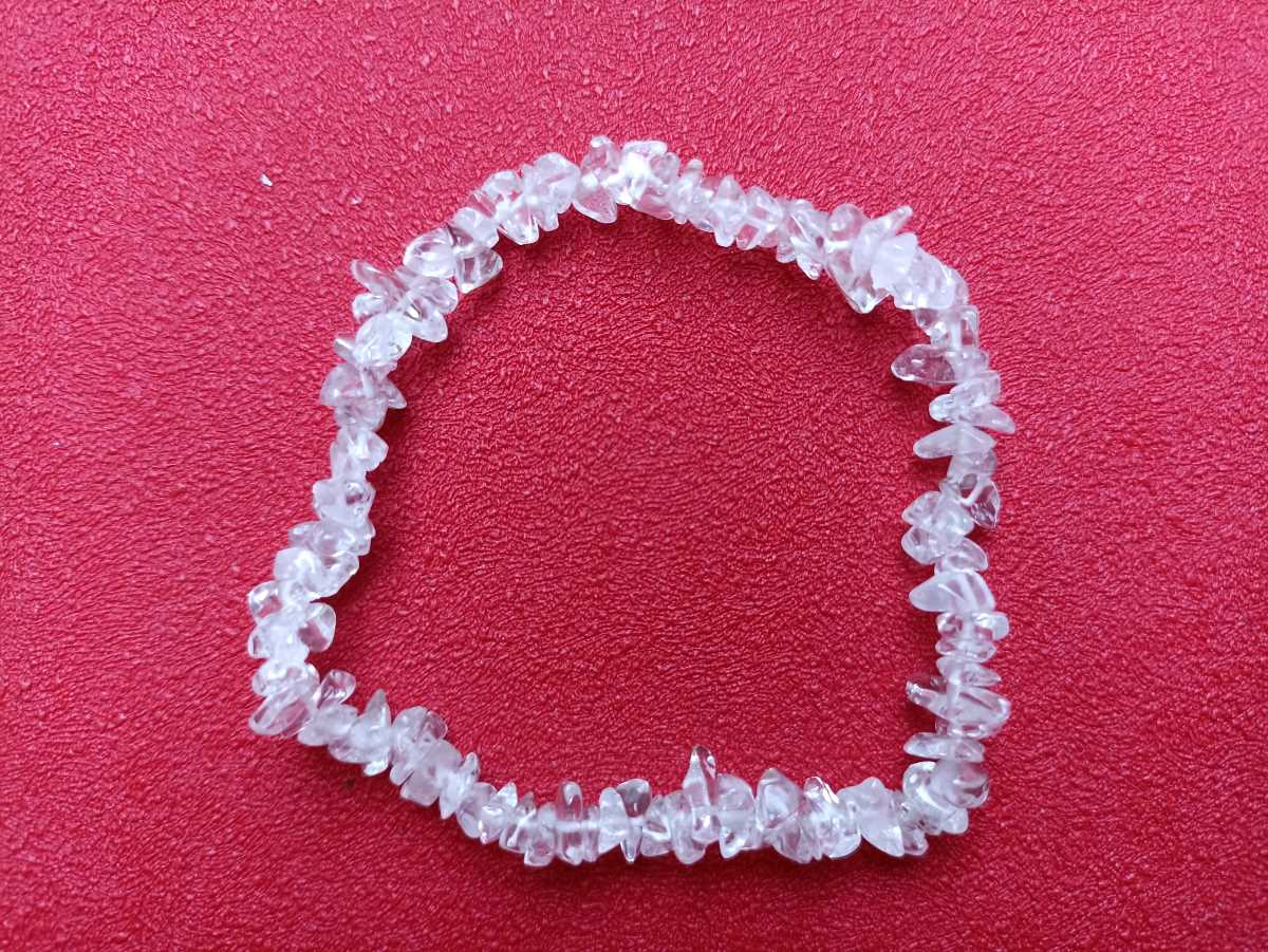 Bracelet Quartz a Petits Grains