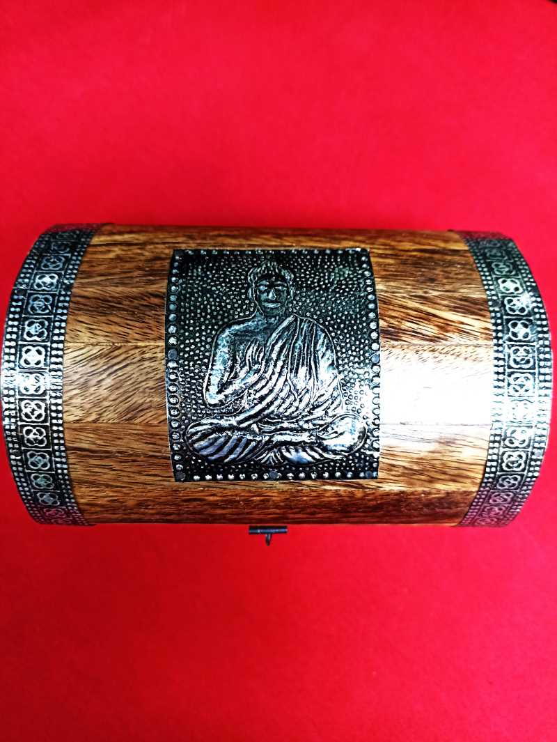 Coffre en bois Buddha